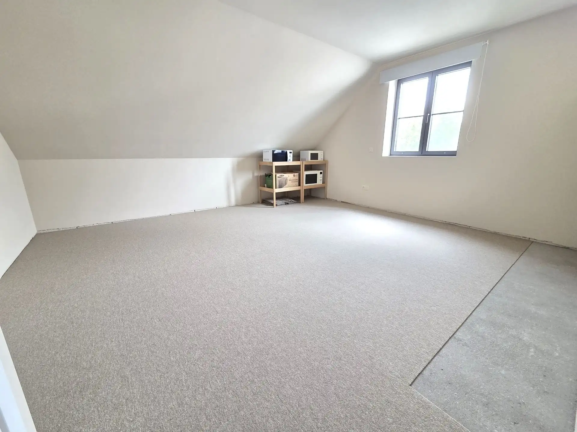 Prachtige nieuwbouw BEN-woning met 5 slpk, 3 badkm en verzorgde tuin. Uitermate rustig gelegen. foto 17
