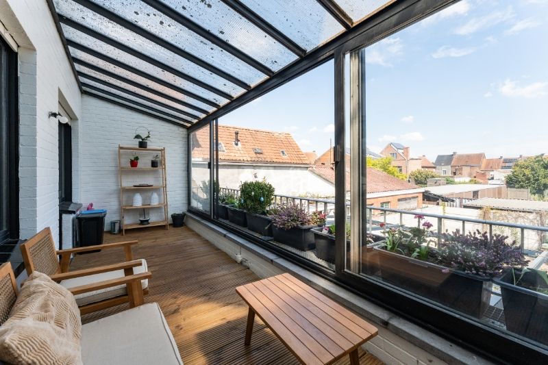 Lichtrijk appartement met terras – Instapklaar & centraal gelegen foto 12