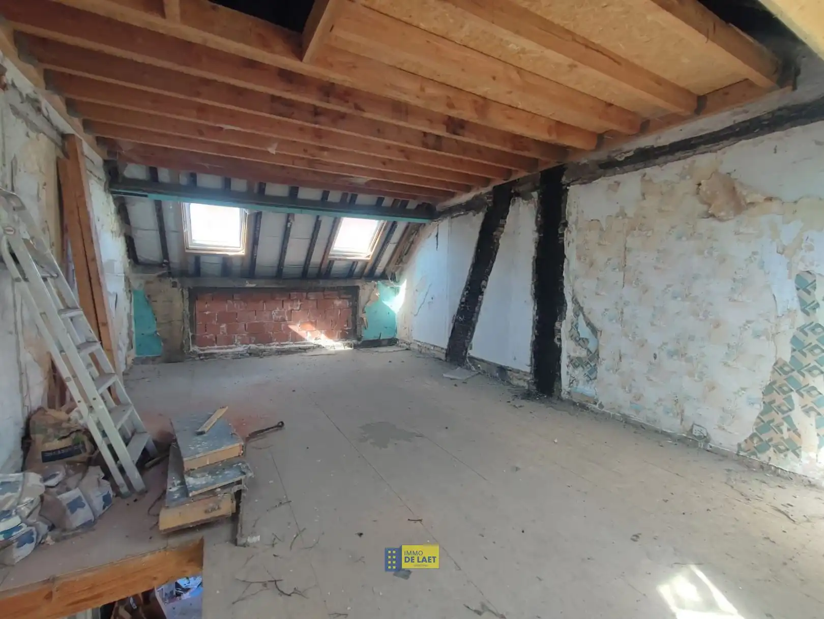Volledig te renoveren woning met potentieel foto 10