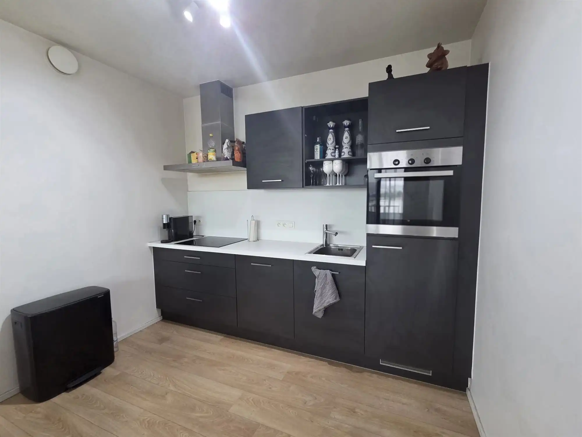Appartement met terras en parking foto 12