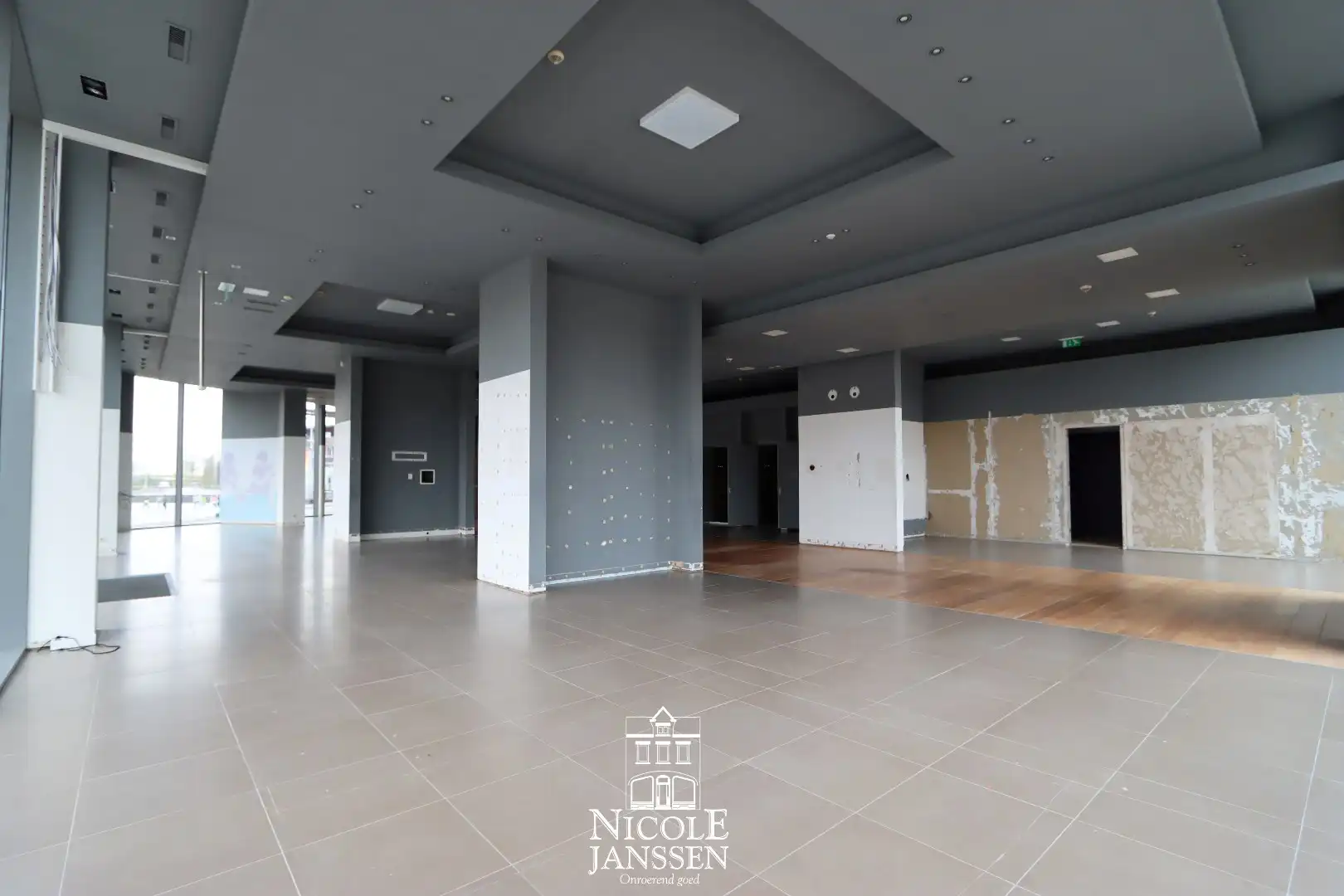 Commerciële winkelruimte foto 5