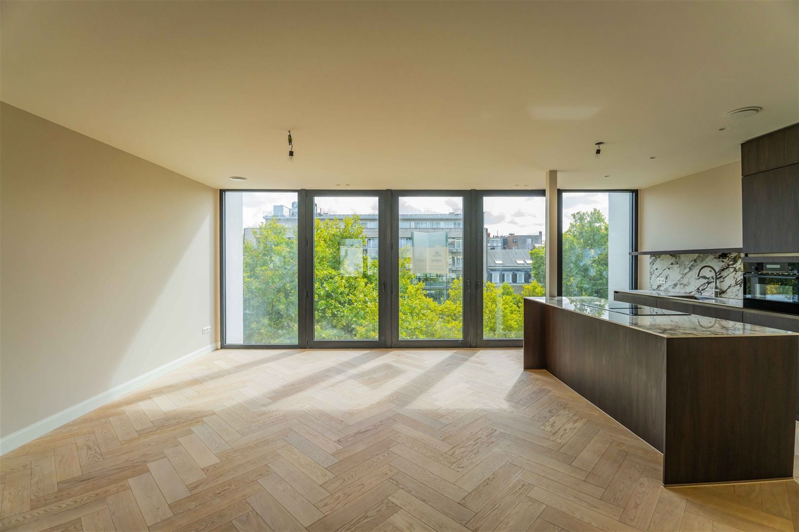Weergaloos appartement(en) in Renoproject foto 7