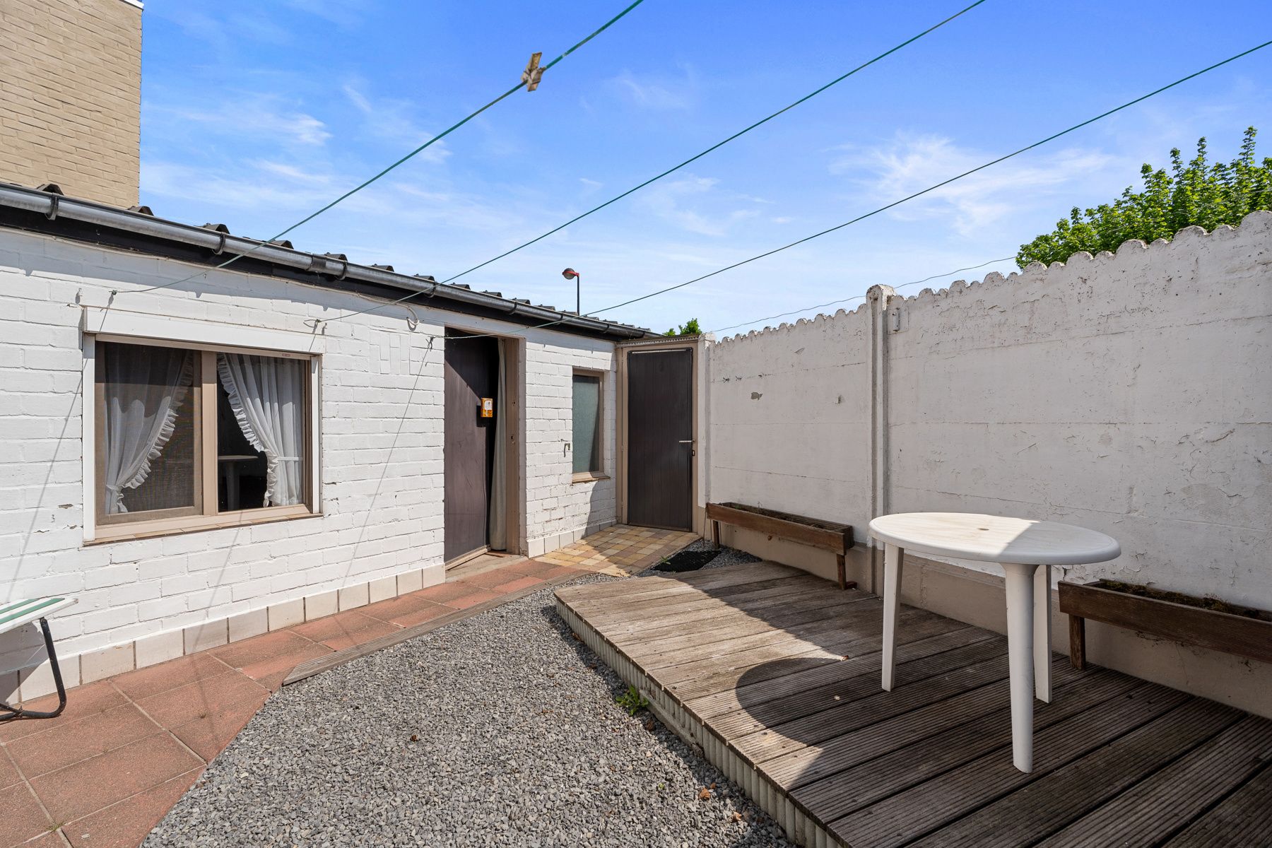Woning met veel potentieel in Oostrozebeke foto 10