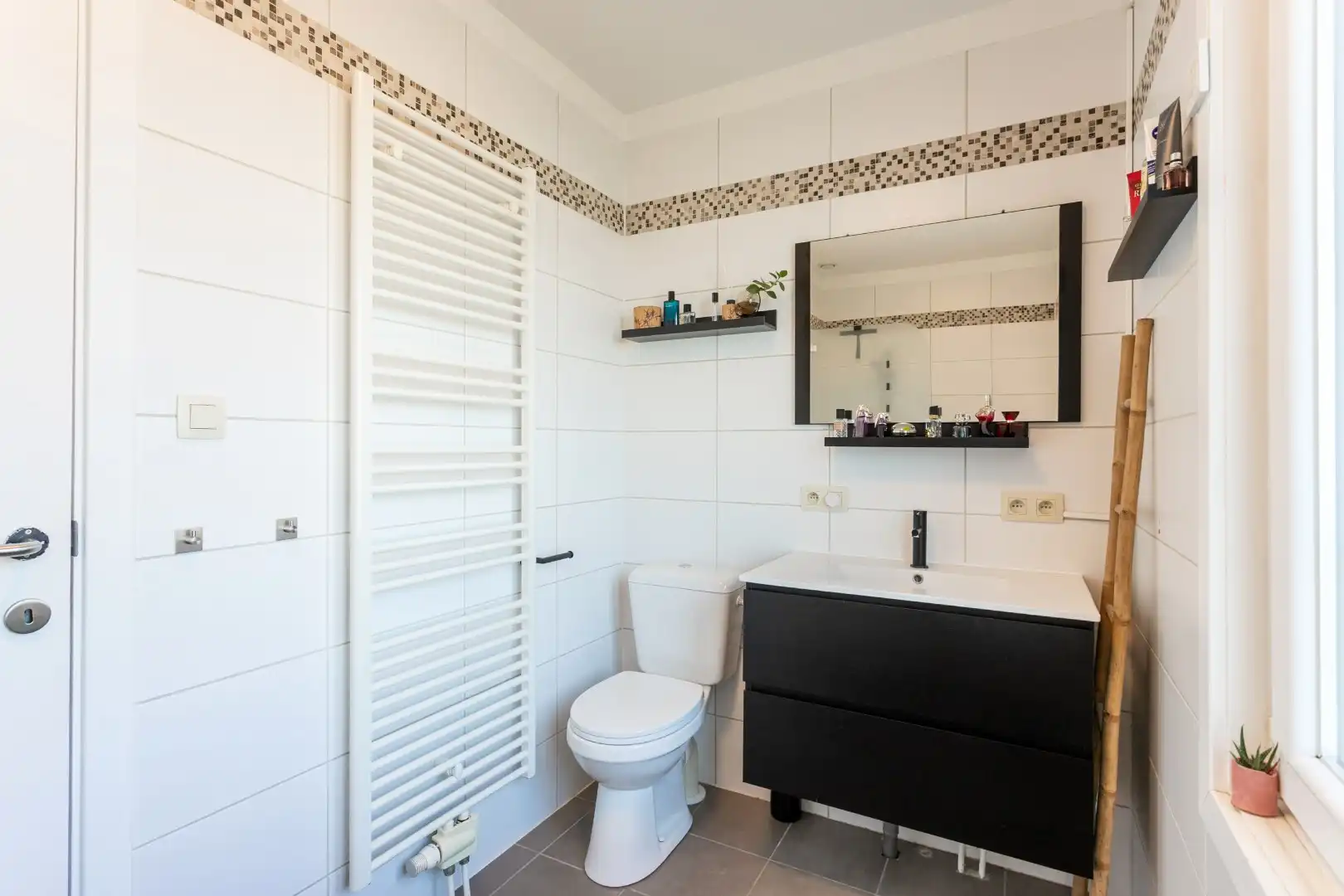 Recente woning (EPC B) met 5 slaapkamers en tuin te Braine-le-Château foto 17