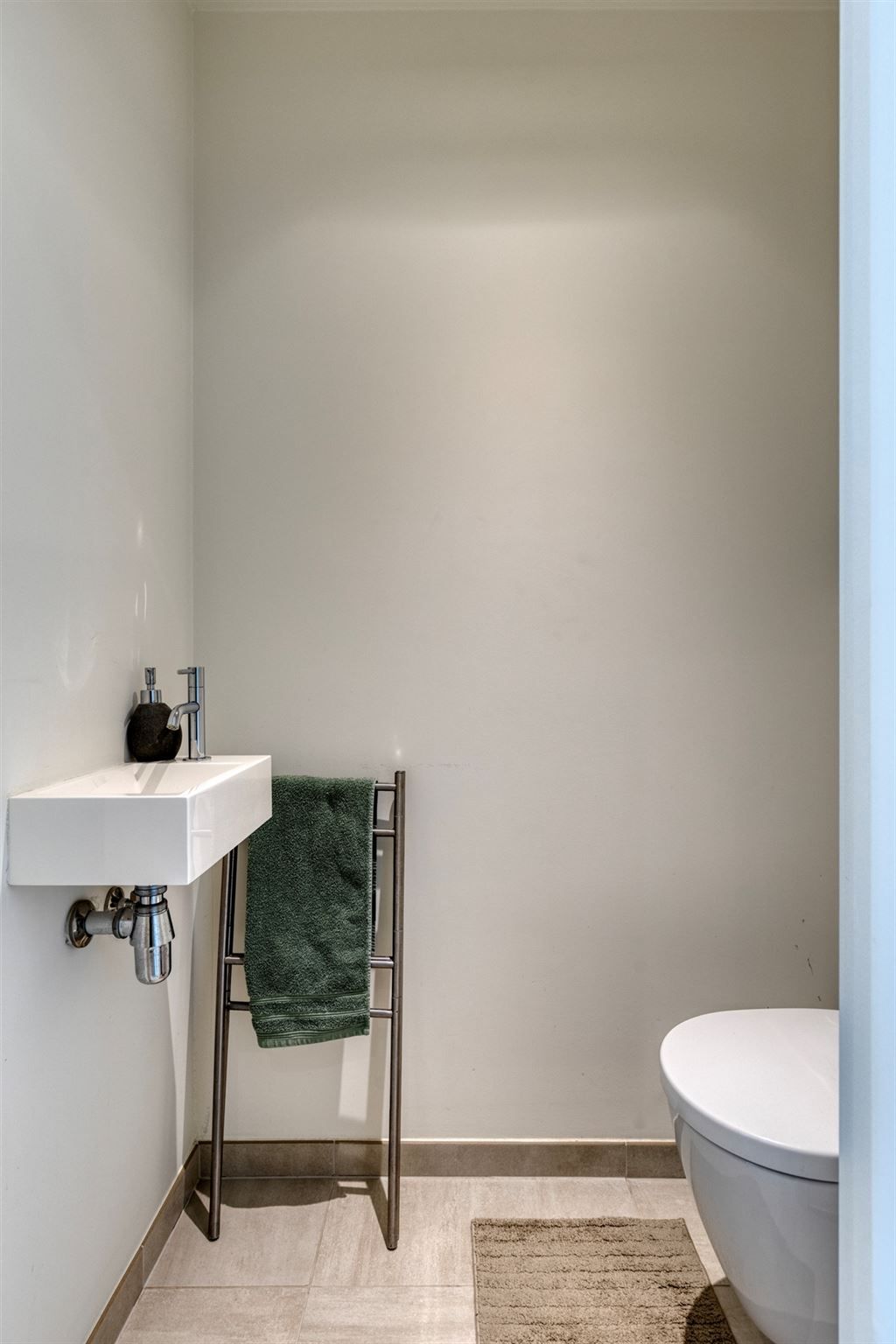 Prachtig nieuwbouw 2 slaapkamer appartement foto 18