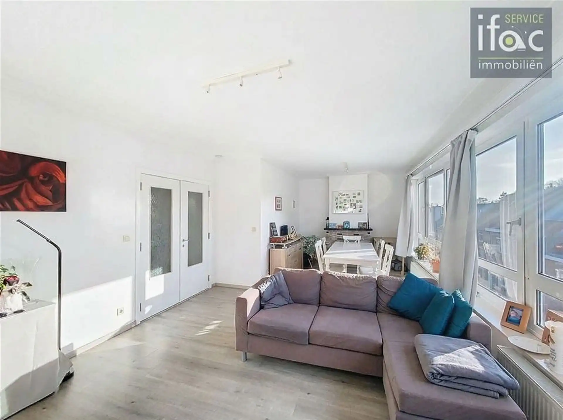 Lichtrijk appartement met 2 slaapkamers en privétuin  foto 4