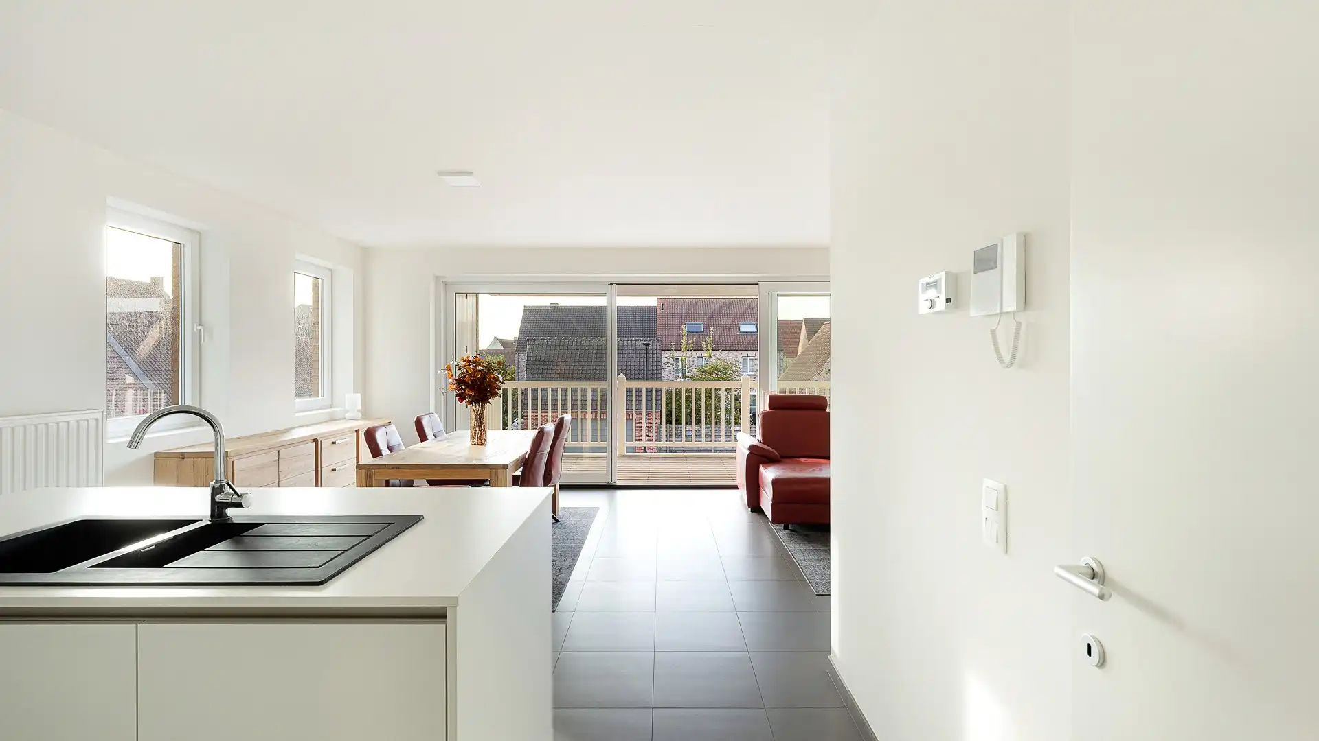 Appartement met 100 m² woonoppervlakte exclusief groot zonneterras foto 5