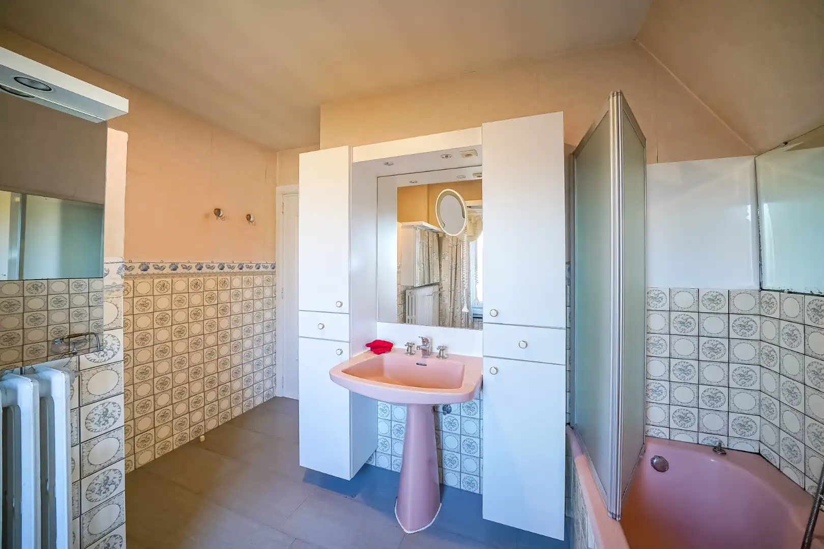  Statige villa uit de jaren ‘65 met zuidgerichte tuin in hartje Oudenburg. foto 25