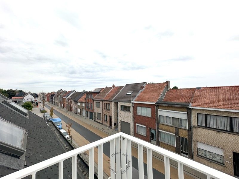 Recent appartement met 1 slaapkamer dichtbij het centrum van Beveren foto 8
