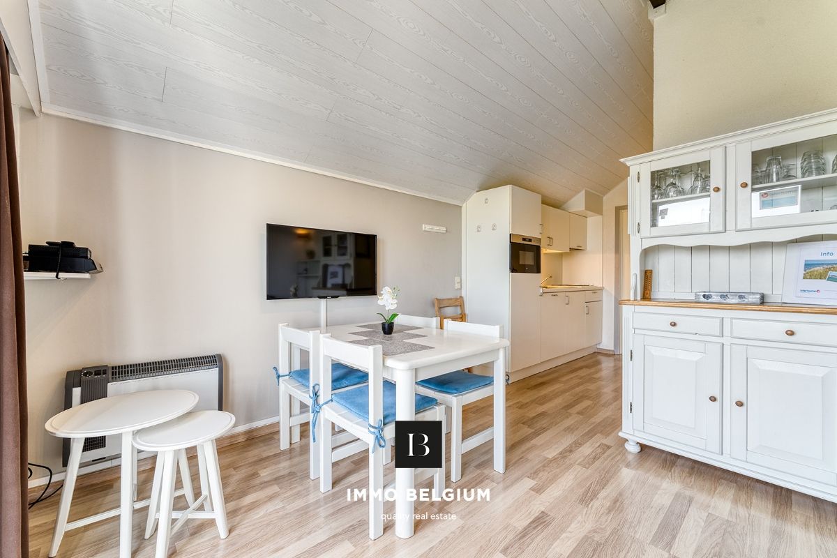 Gemeubeld vakantie appartement met zicht over de polders foto 5