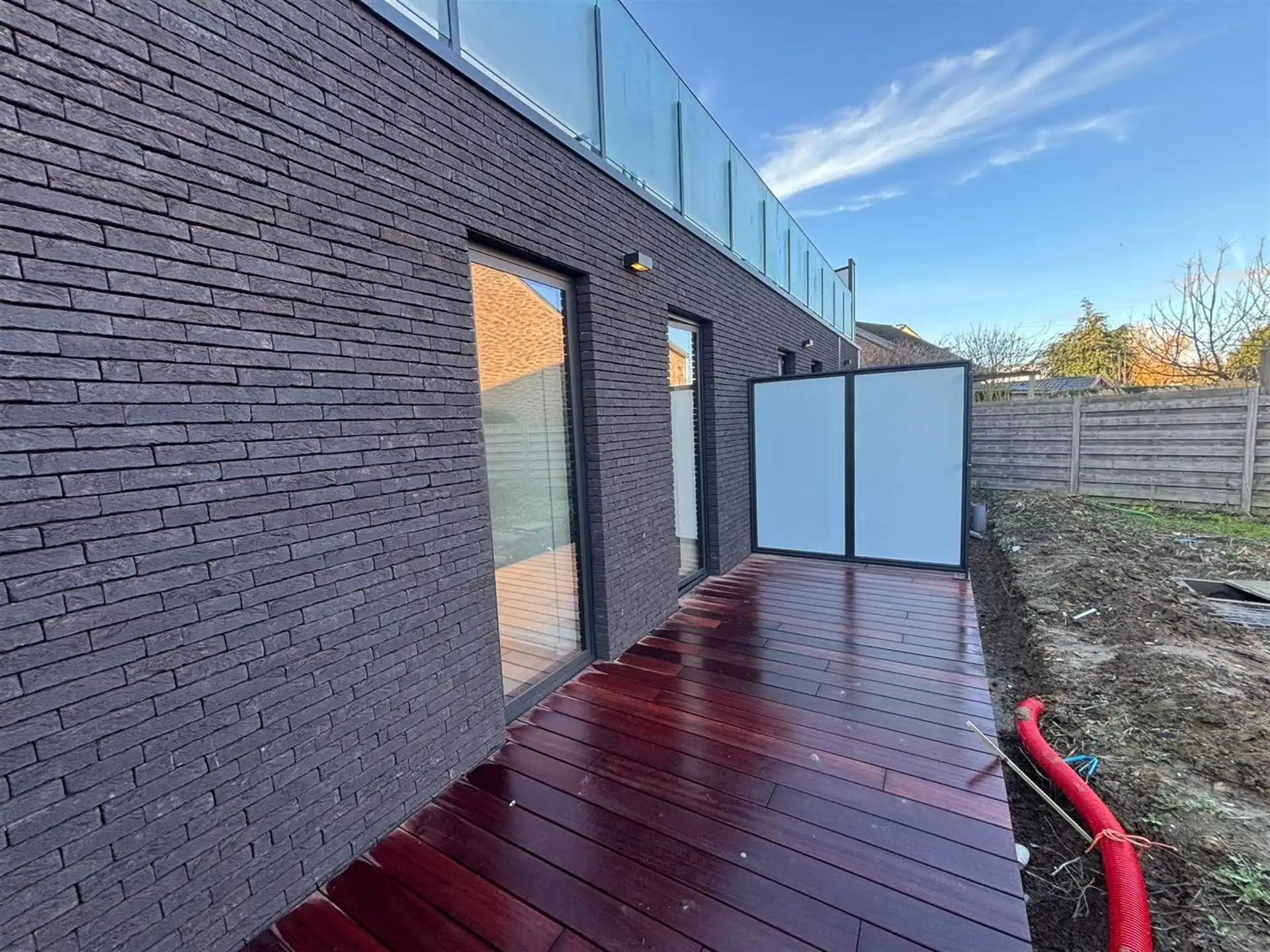 Modern gelijkvloers appartement met private tuin en ruime terrassen in Asse! foto 18
