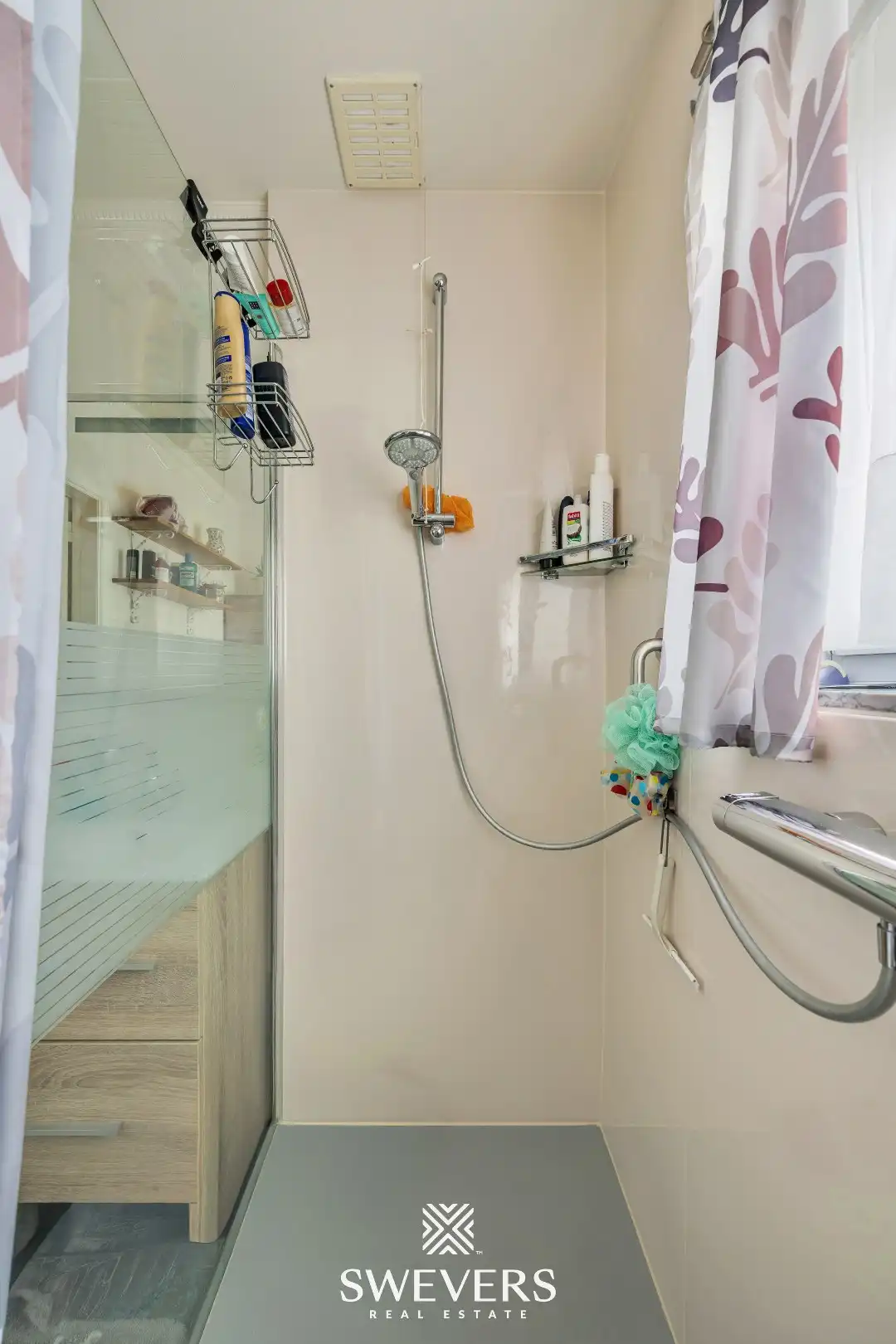 Royale gezinswoning met 257 m² woonruimte foto 22