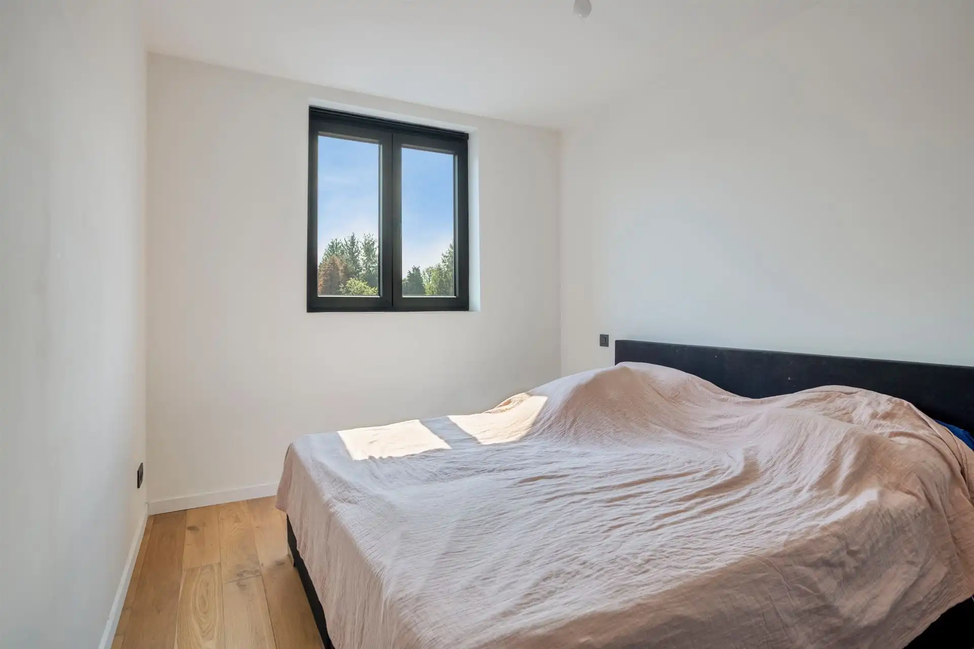Prachtig gerenoveerde woning met 3 slpk's te Nijlen. foto 19