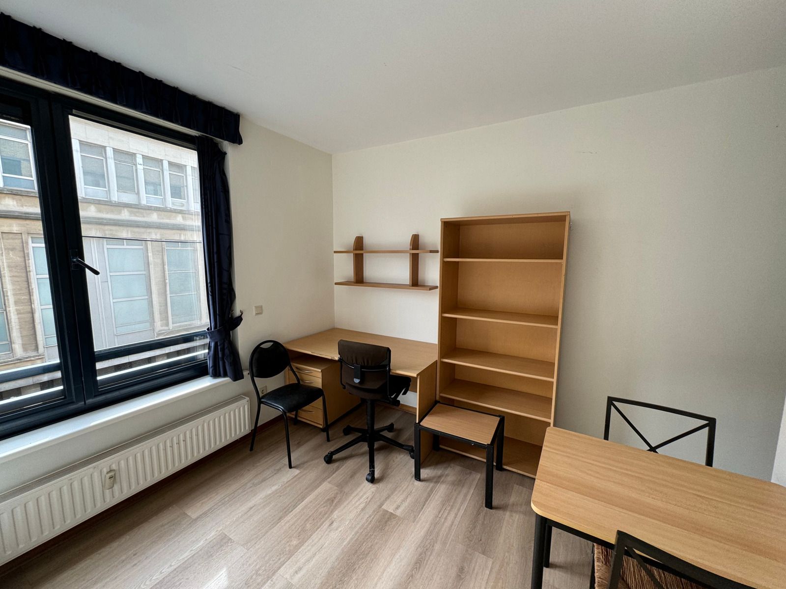 **** ONDER COMPROMIS **** foto 4