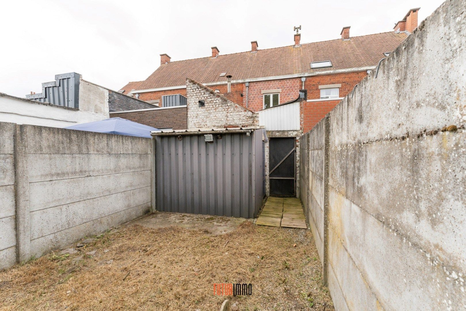 Te renoveren rijwoning nabij centrum foto 11