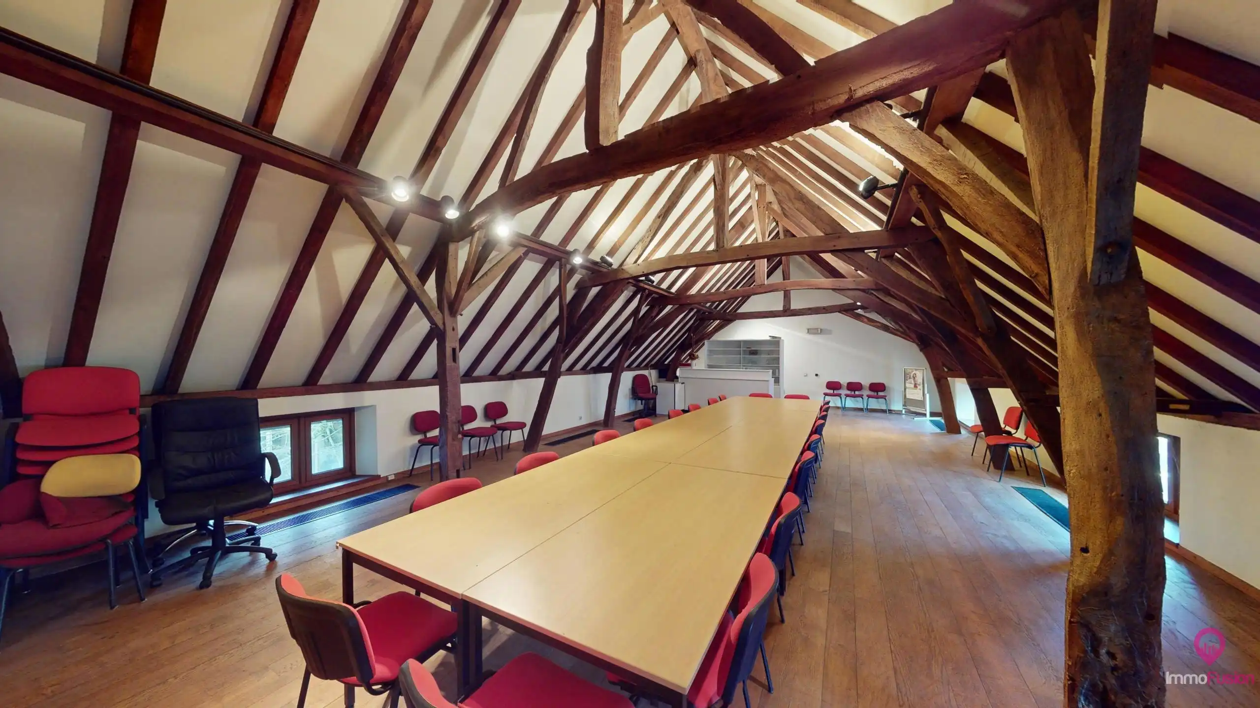 Historisch karakterpand van 380m² met kelder en binnentuin! foto 10