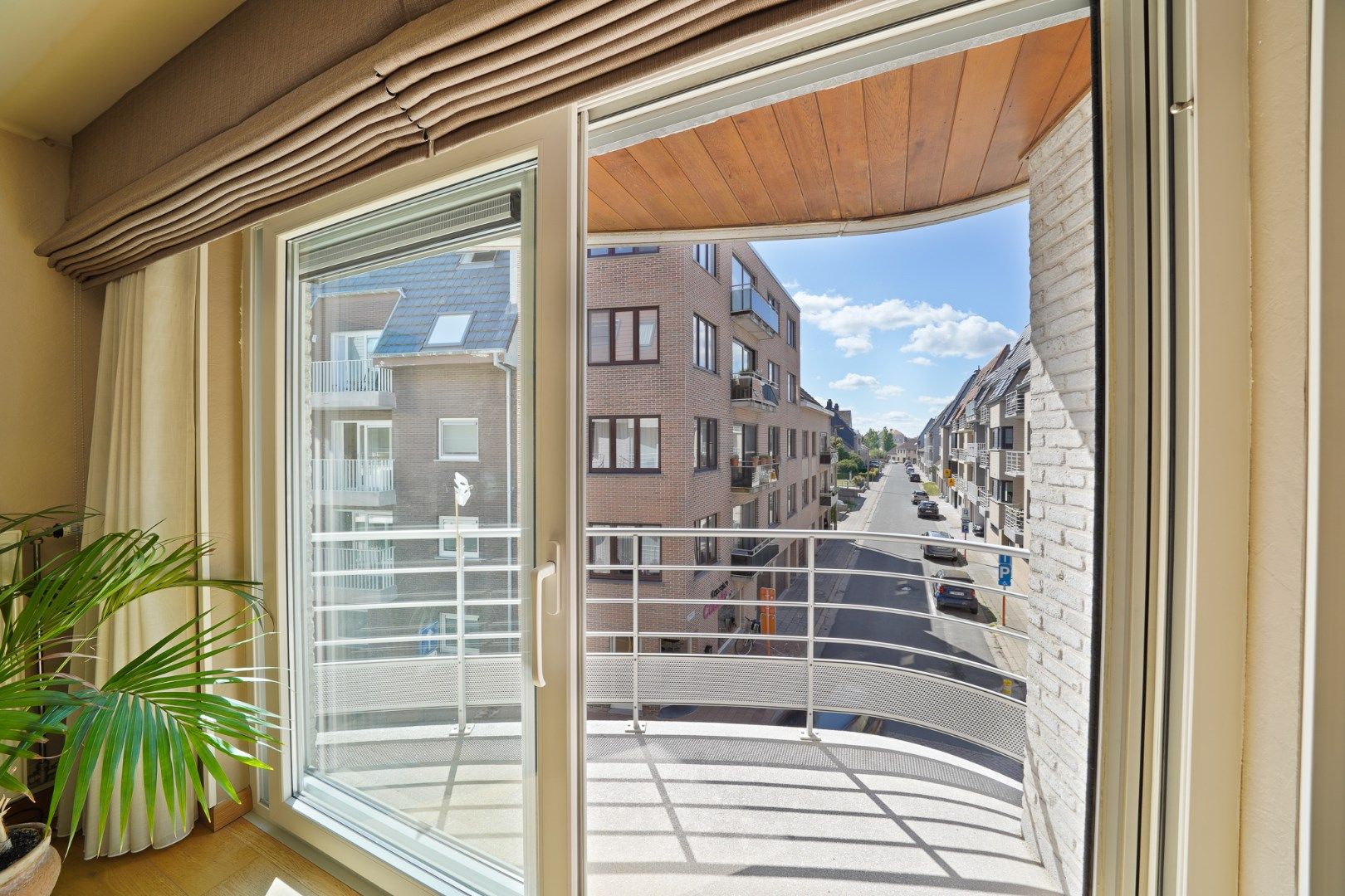Instapklaar 2-slaapkamerappartement op toplocatie in Bredene foto 8