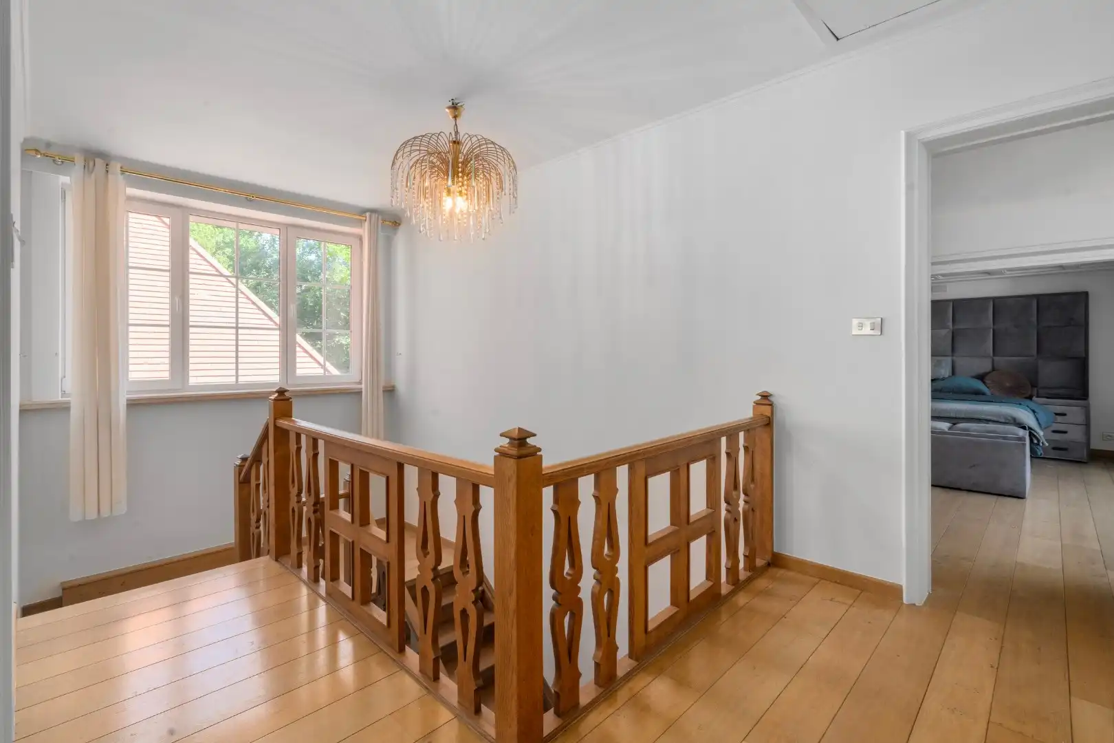 Stijlvolle villa met 5 slaapkamers op mooi perceel van 1325m² foto 14