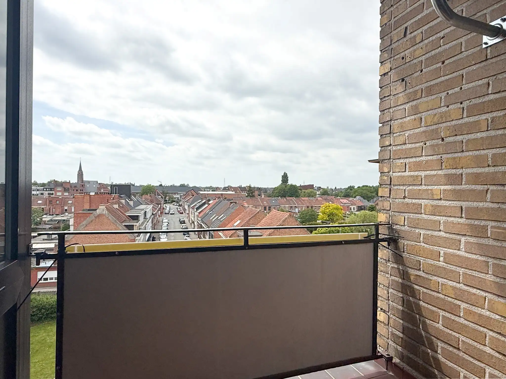 Appartement met twee slaapkamers nabij centrum Sint-Niklaas foto 5