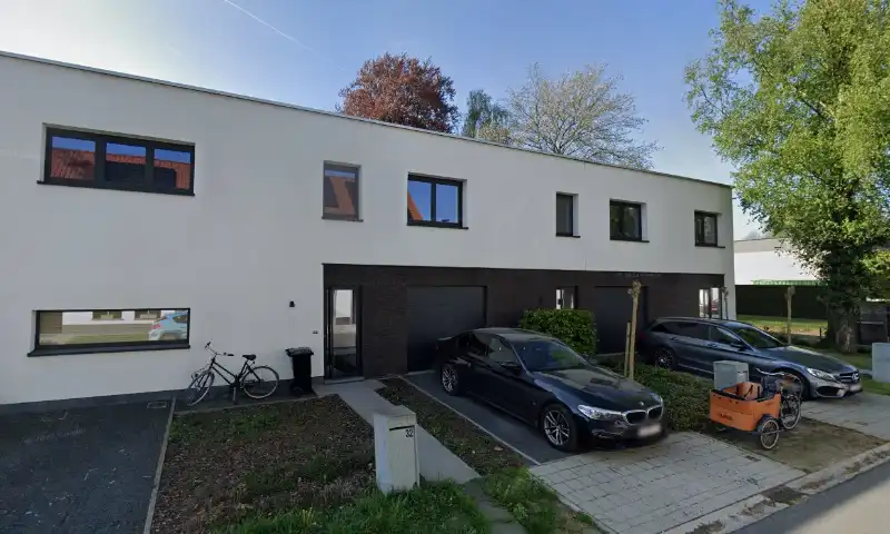--- NIEUW --- Mooie, rustig gelegen en vlot bereikbare nieuwbouwwoning (bj. 2017) foto {{pictureIndex}}