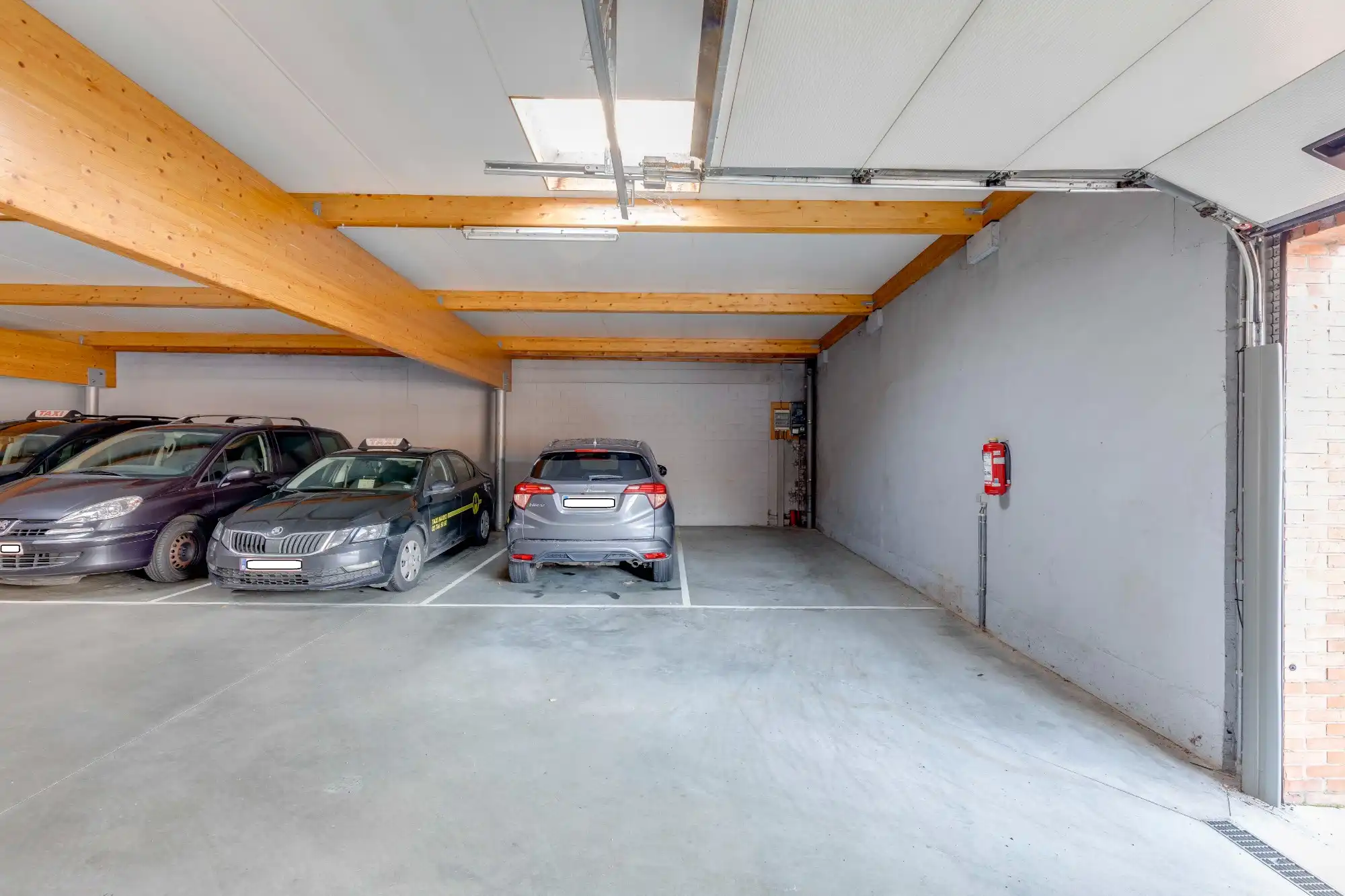 Garage te huur Raapstraat x - 9100 Sint-Niklaas