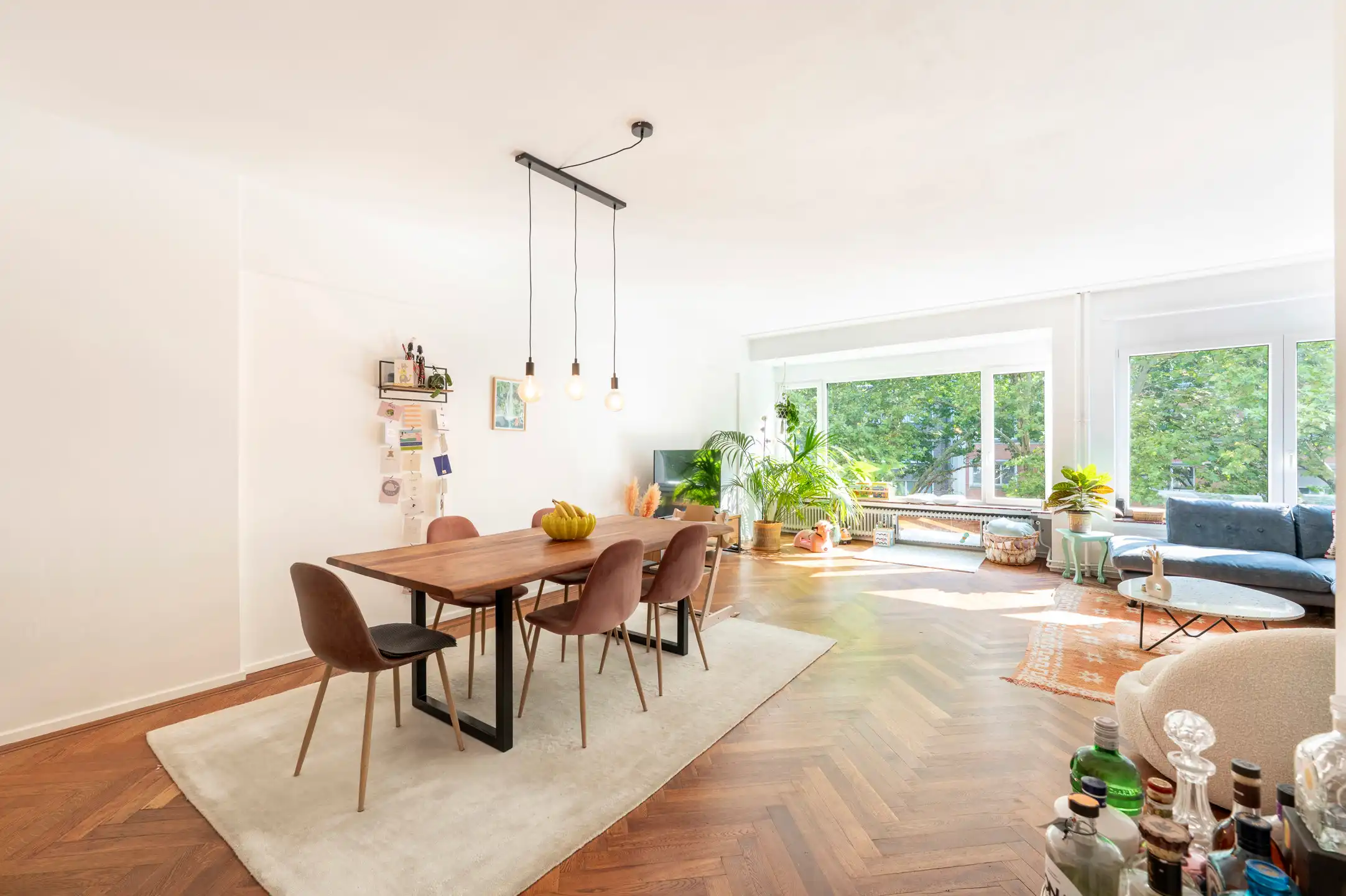 ANTWERPEN - Ruim en lichtrijk appartement met ZW terras  foto 2