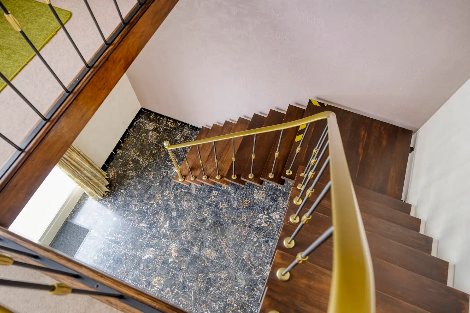 Woning met renovatiepotentieel in het centrum van Hechtel! foto 14