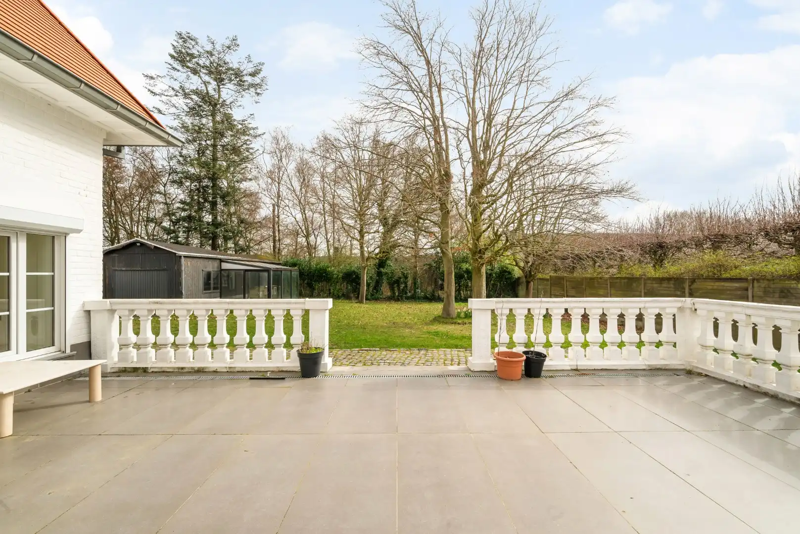 Stijlvolle villa met 5 slaapkamers op mooi perceel van 1325m² foto 26