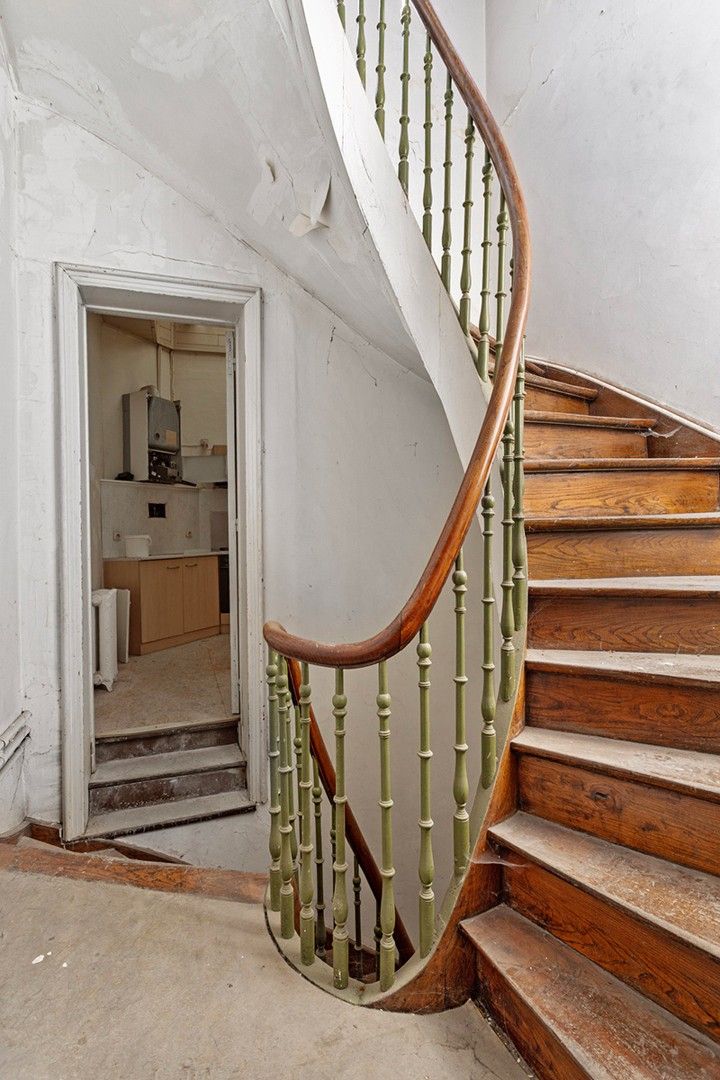HERENHUIS met HANDEL en WONING te BRUGGE foto 21