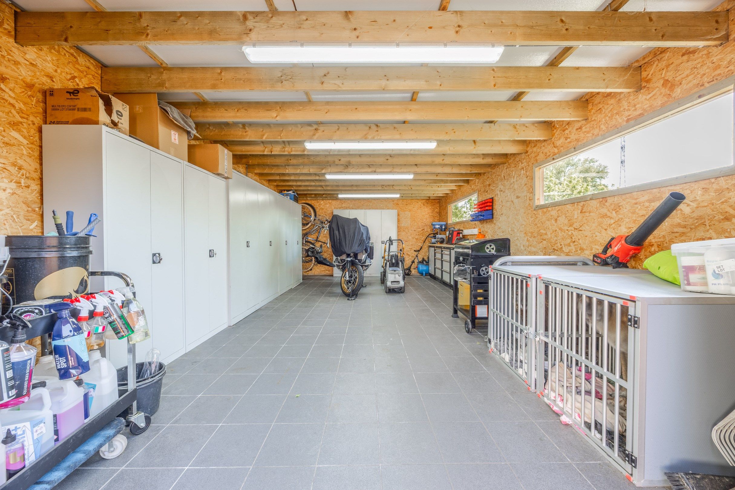 ALLEENSTAANDE PAREL OP 1371M² foto 24