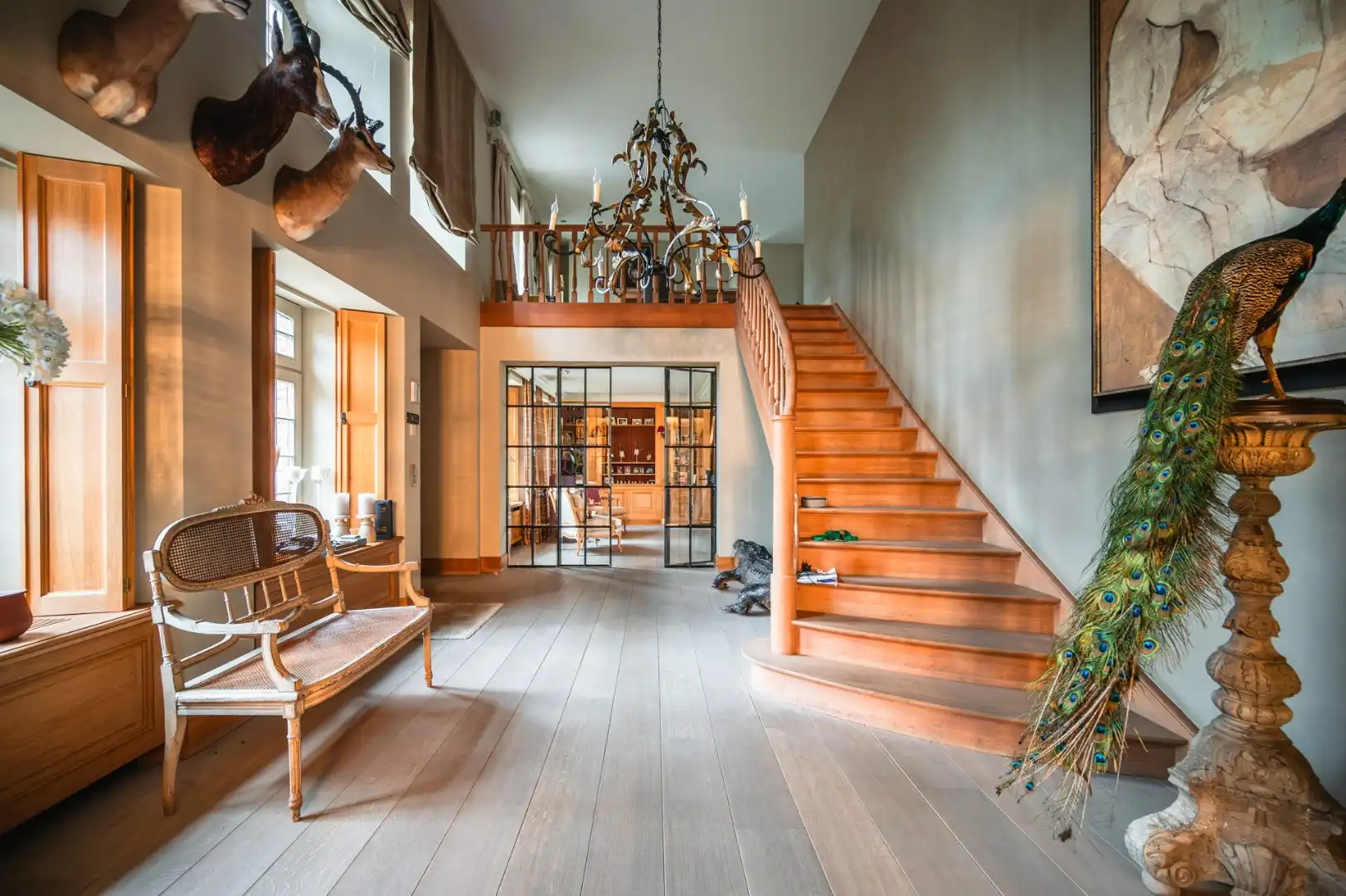 Unieke vierkantshoeve op uitgestrekt domein, geschikt voor cohousing foto {{pictureIndex}}