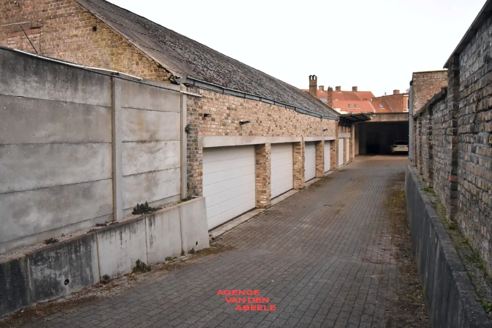 Dubbele garagebox vlakbij centrum Brugge foto 3