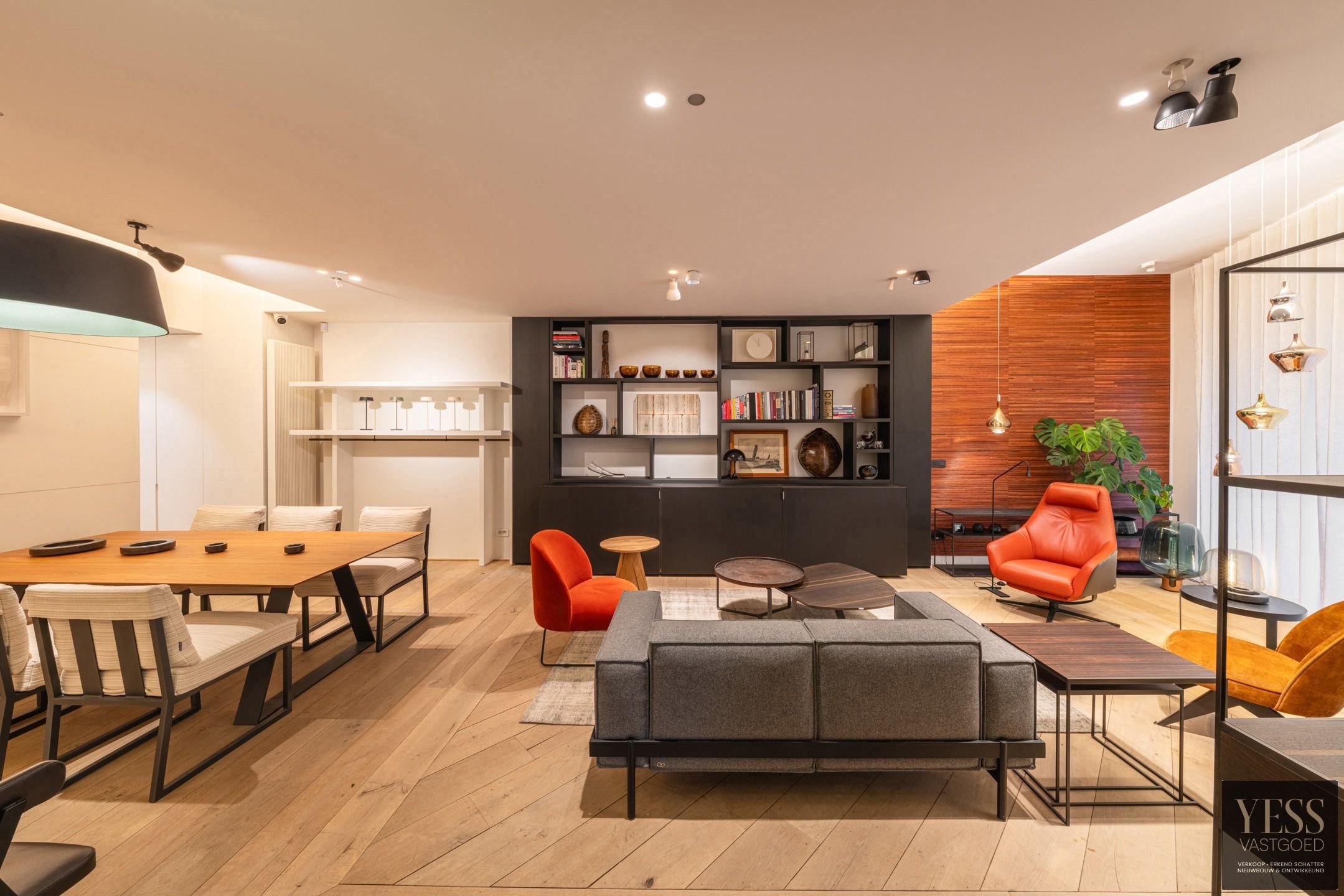 Exclusief gerenoveerd gelijkvloers appartement in Knokke! foto 3