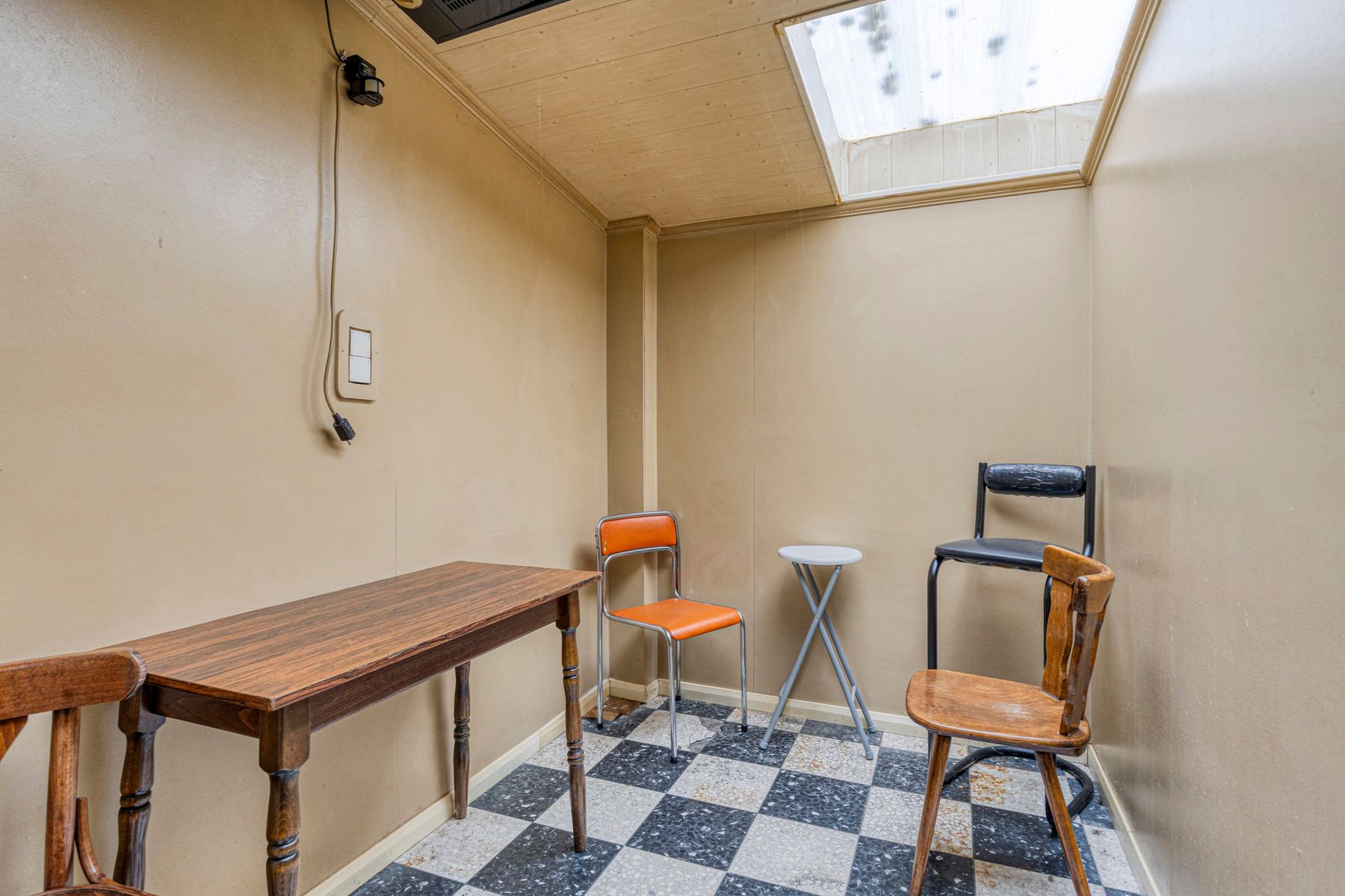 Woning met loods/grote garage en veel potentieel! foto 10