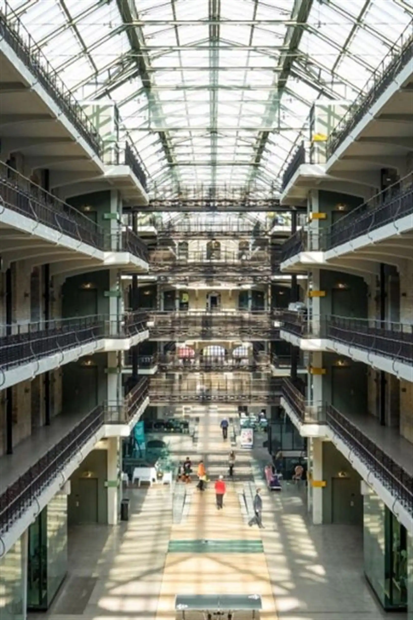 ROYAL DEPOT - TOUR & TAXIS: vanaf 348m² foto 8