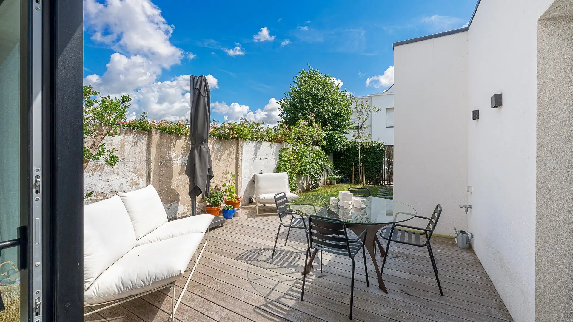 Gerenoveerde woning goed gelegen in het oud Knokke nabij de winkels en de Groentenmarkt. foto 11