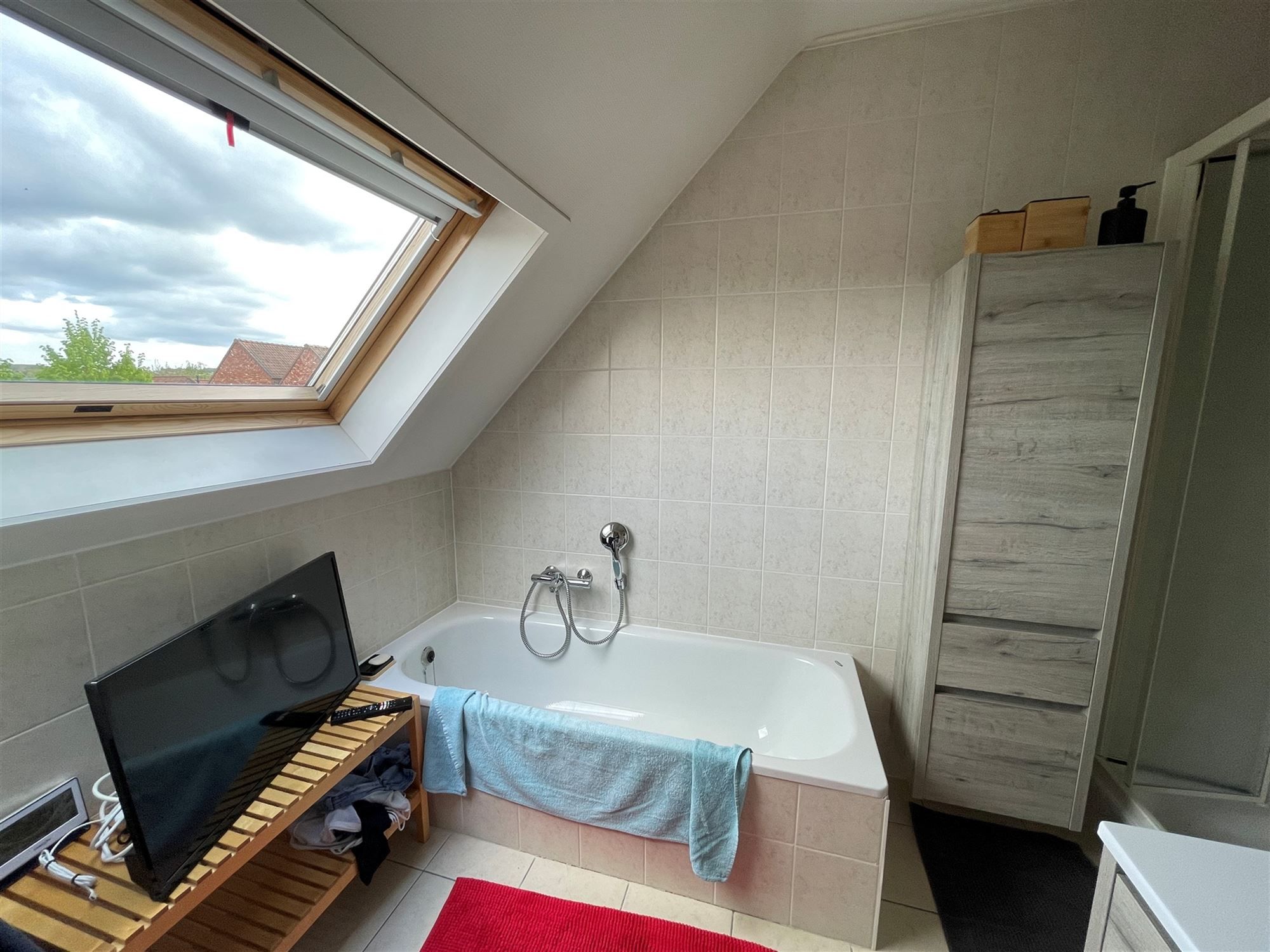 Half open woning foto 10