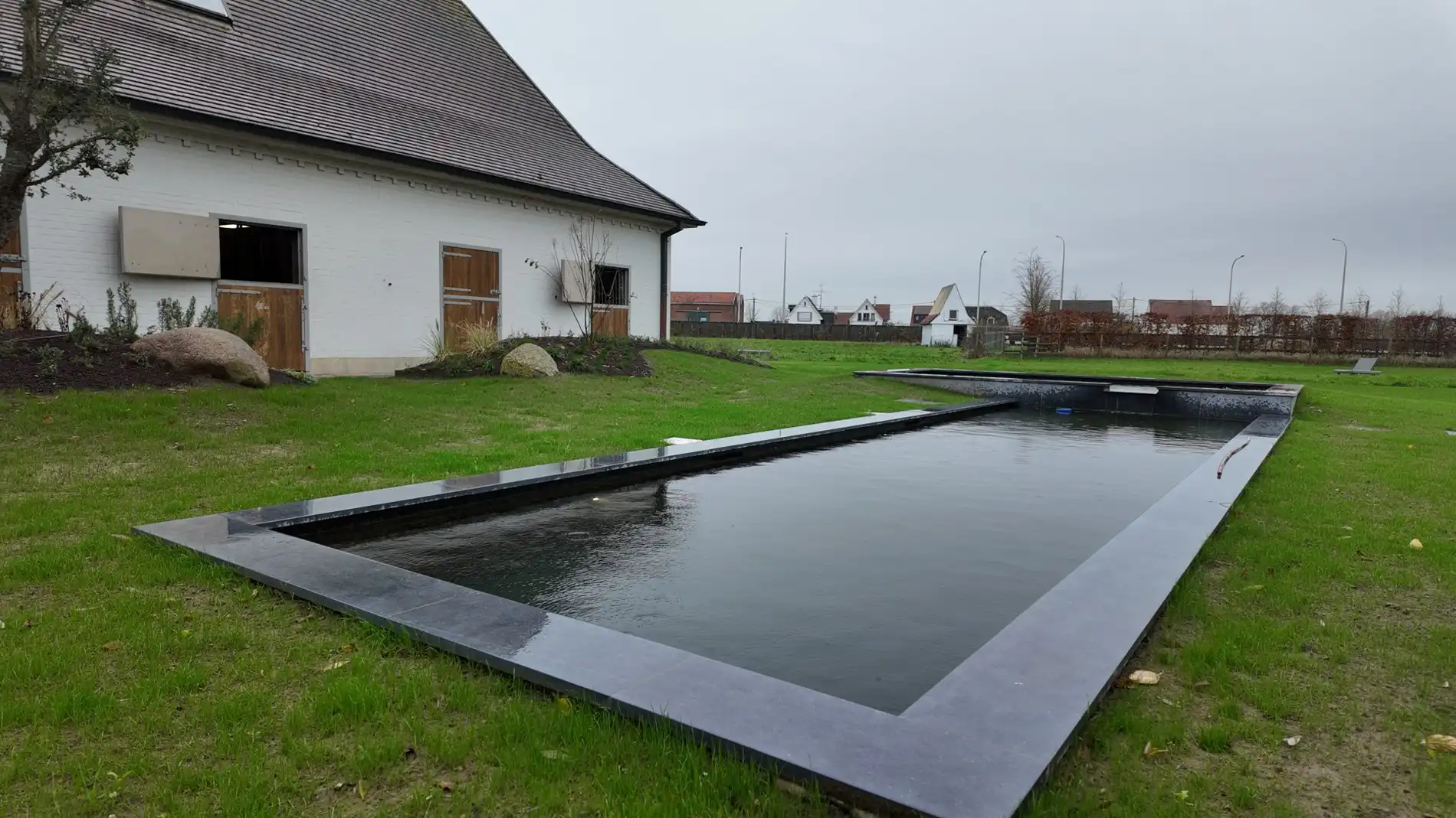 Prachtige landelijke villa met zwemvijver en paardenfaciliteiten 13.459m² foto 29