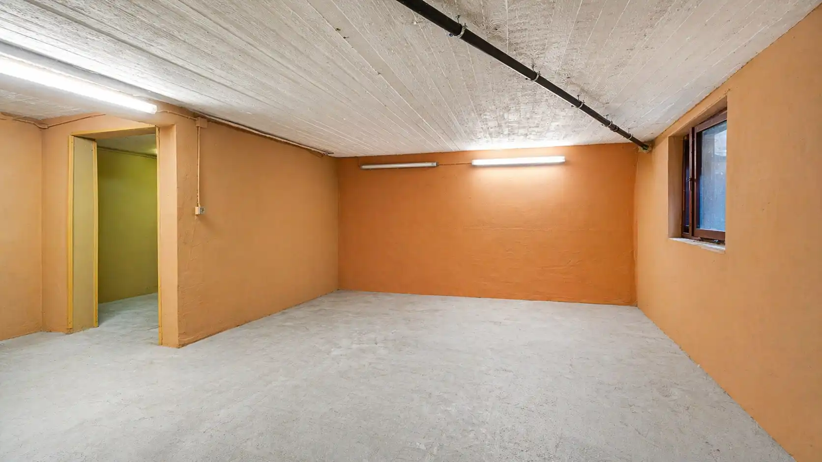 Grote woning met veel potentieel te Heist foto 25