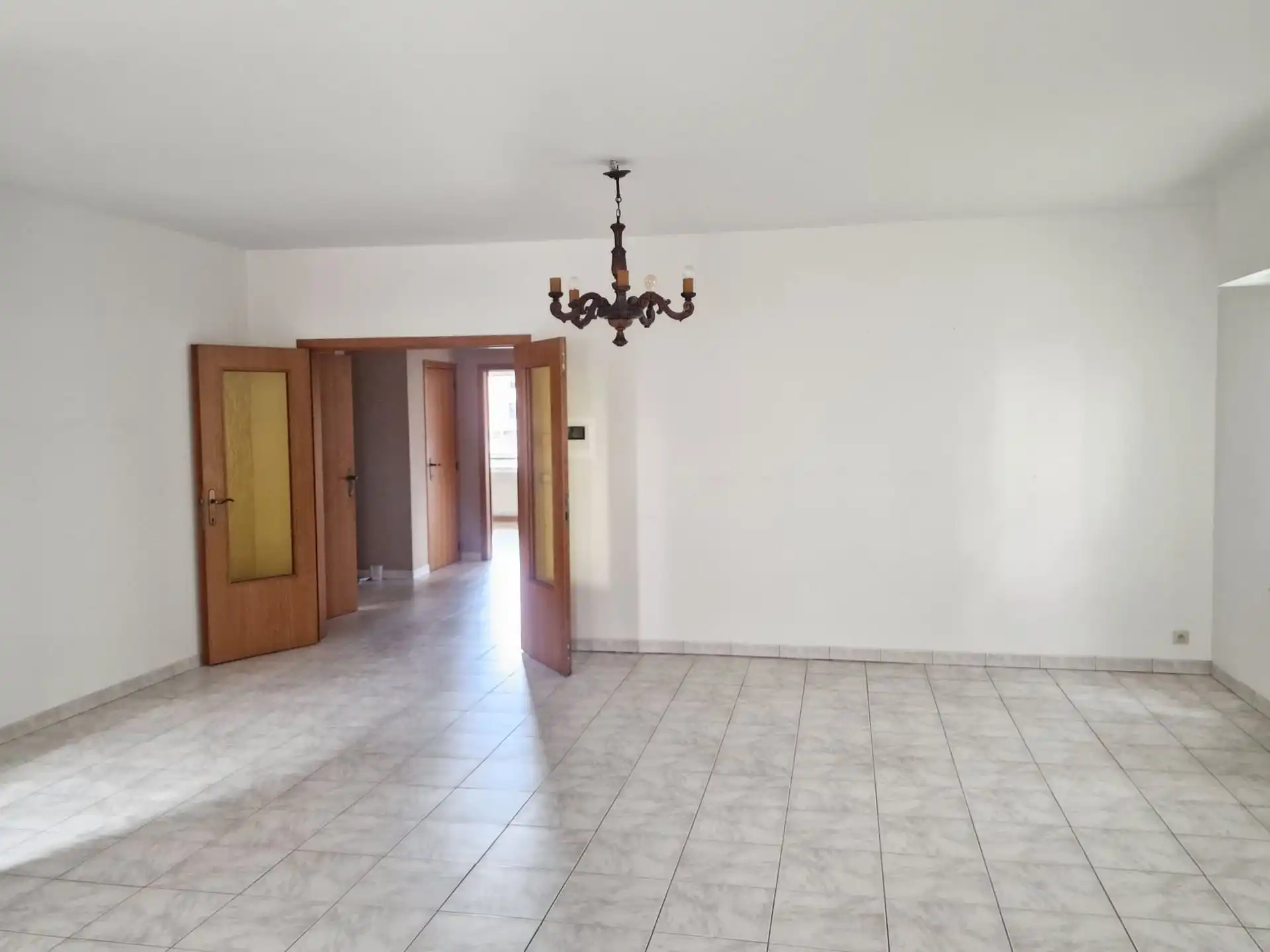 GOED GELEGEN APPARTEMENT MET GARAGE foto 7