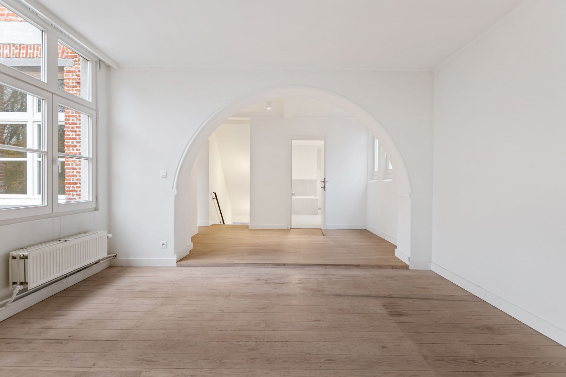 Unieke pastoriewoning in parktuin met uniek uitzicht foto 11