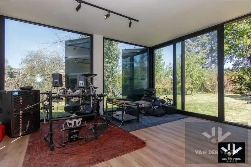 KARAKTERVOLLE WONING AAN GROENE STADSRAND foto 27