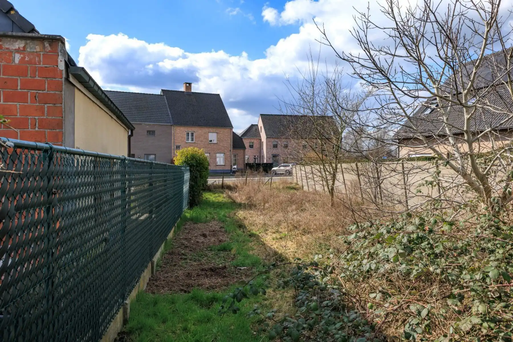 Tuingrond foto {{pictureIndex}}