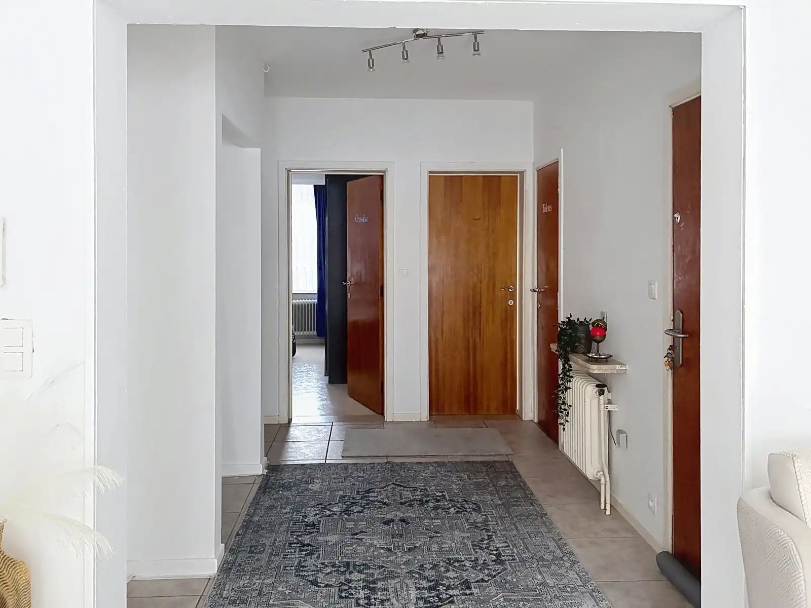 Opbrengsteigendom: 4 appartementen / 2 studio's / 4 garages foto 12