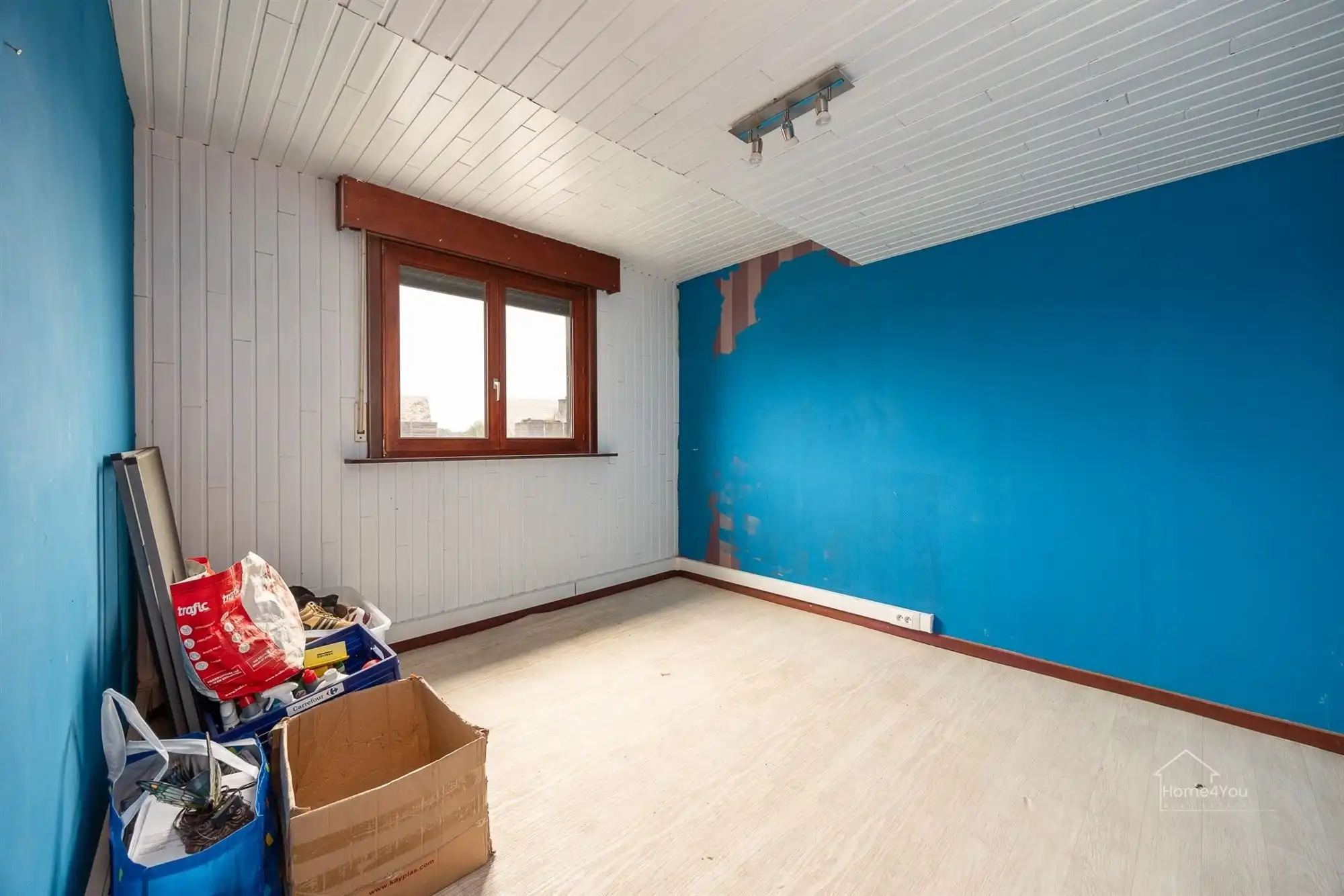 Te Renoveren Rijwoning - 2/3 slaapkamers + zolder foto 15
