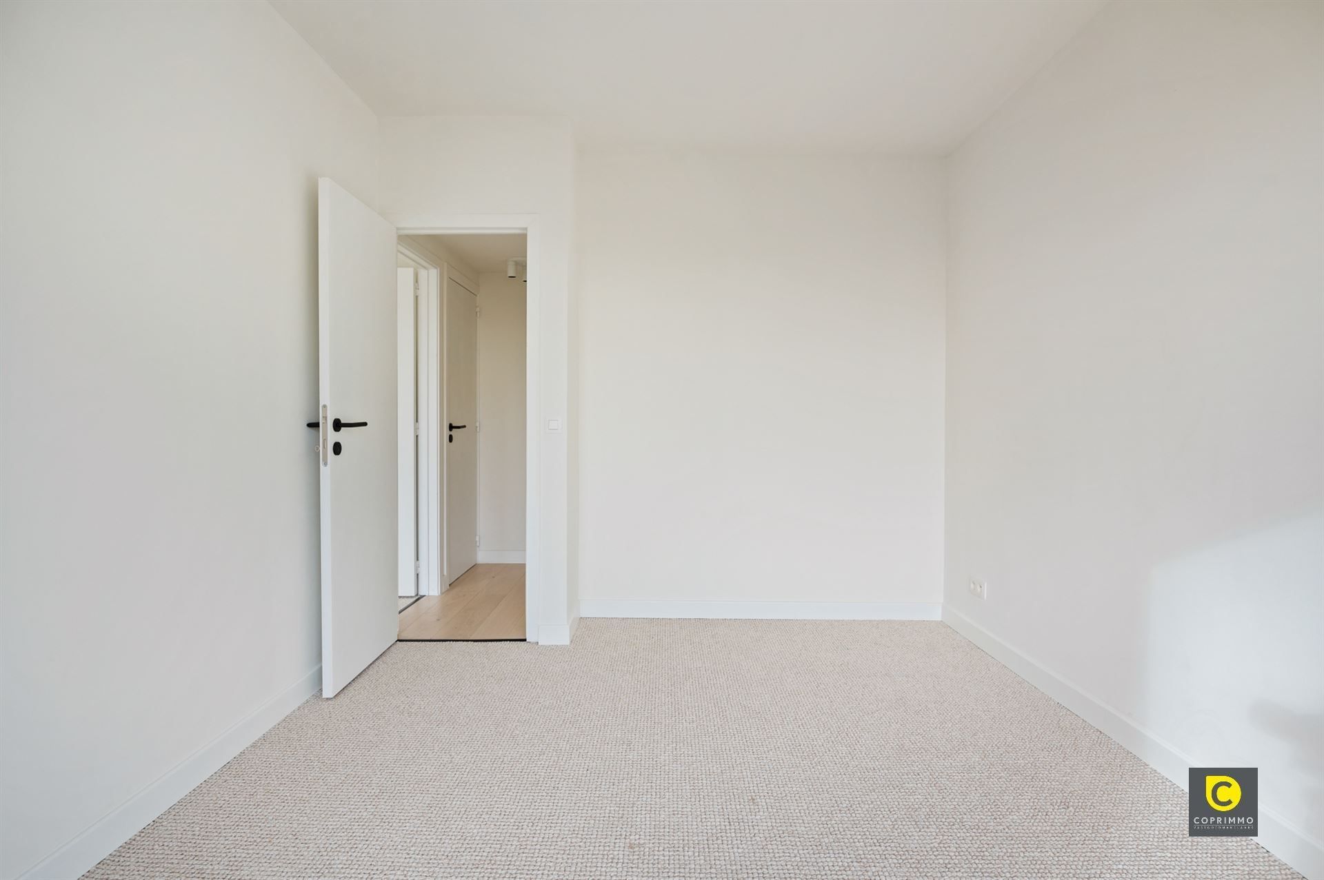 Gerenoveerd 2 slpk appartement foto 8