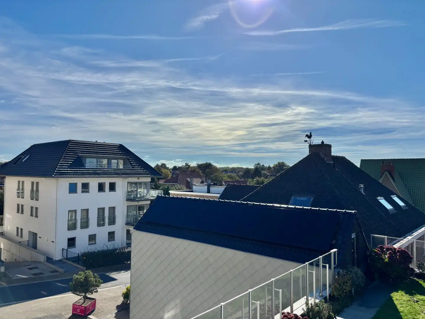 Uitzonderlijk ruim en gerenoveerd duplexappartement met 5 slaapkamers met zonnig terras in Sint-Idesbald foto 21