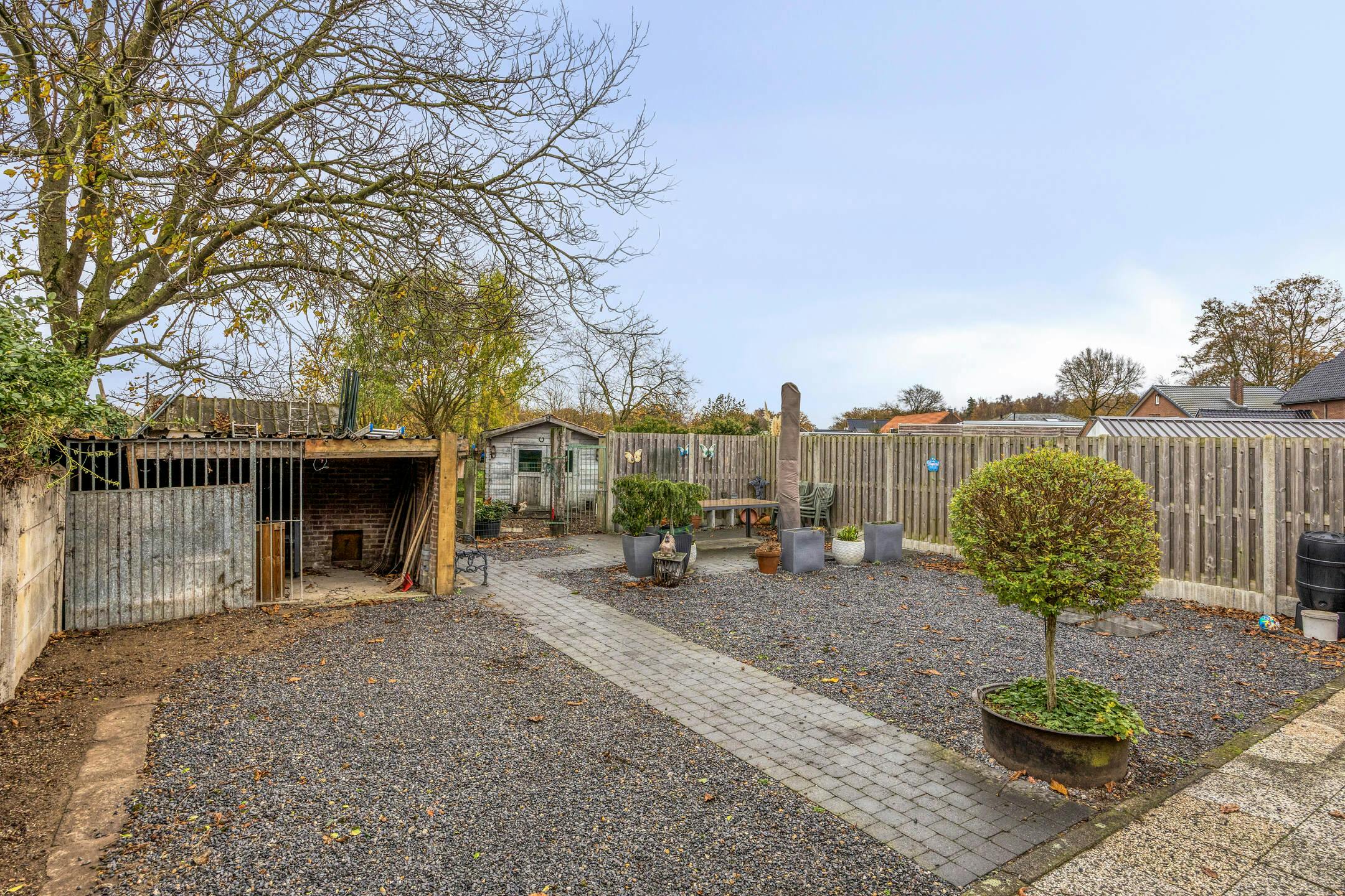 Gelijkvloerse, rolstoelvriendelijk huis te koop op rustige locatie in Molenbeersel foto 14