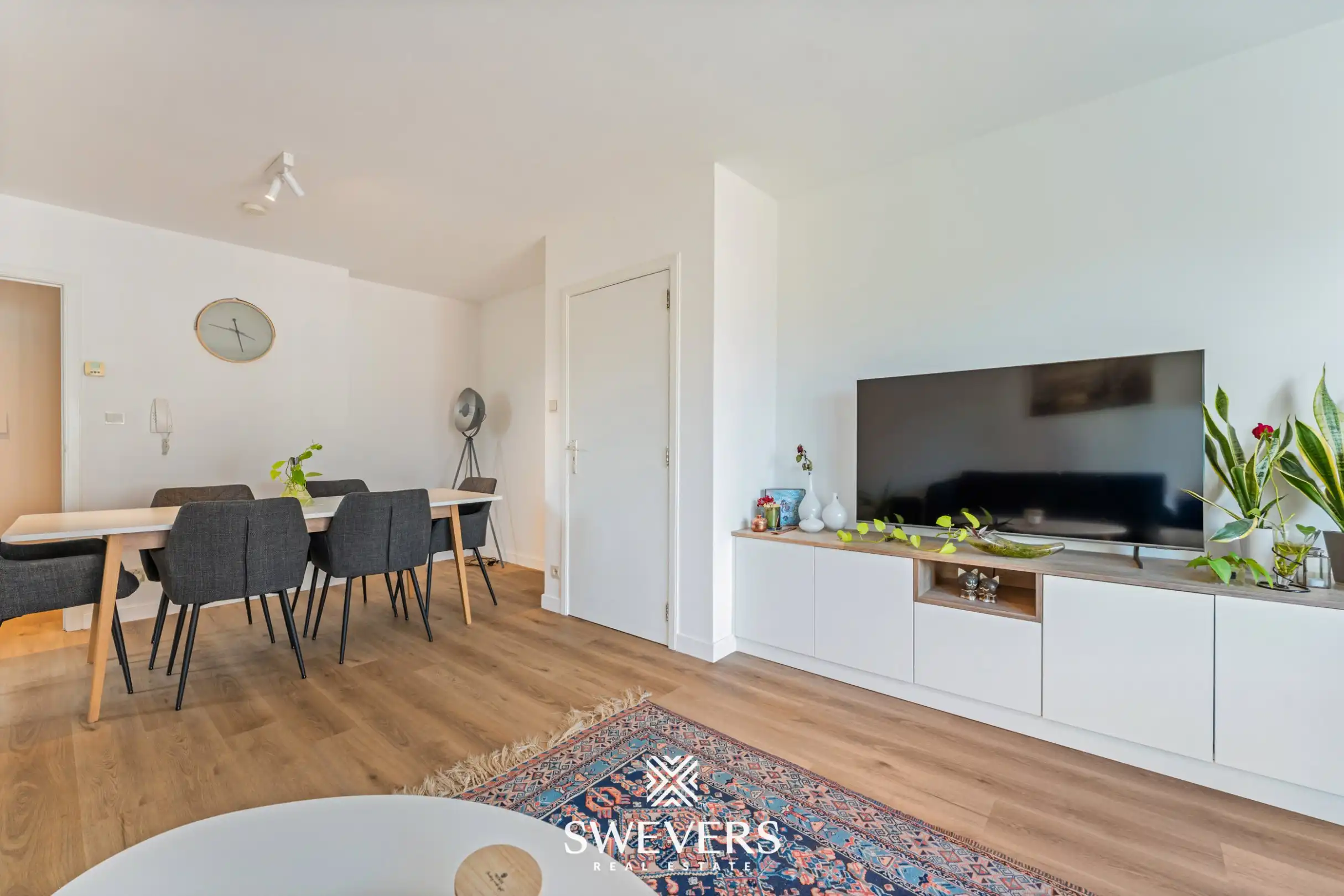 Instapklaar gelijkvloers 3-slaapkamerappartement met autostaanplaats en kelderberging nabij Hasselt-centrum foto 4