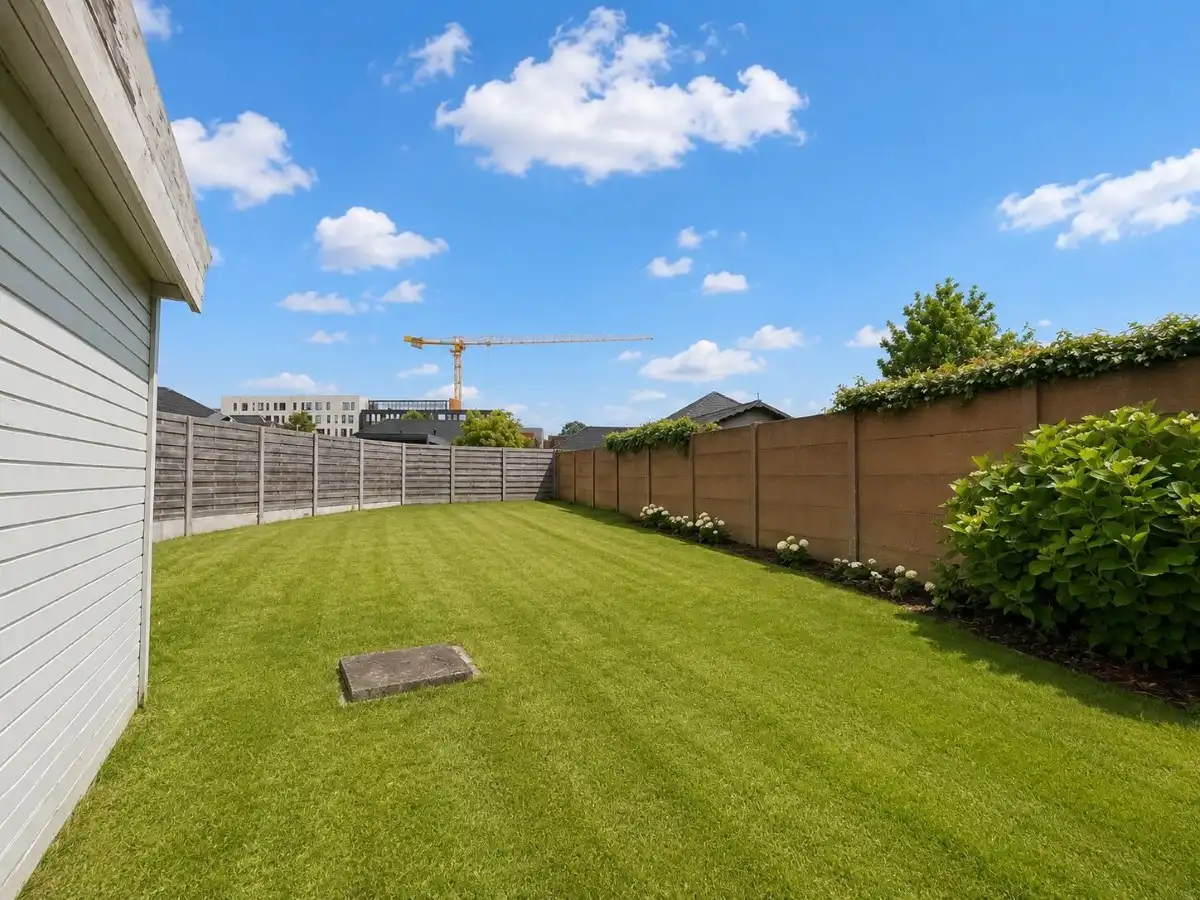 Moorslede - Verzorgde halfopen bebouwing met garage en ruime tuin foto 19